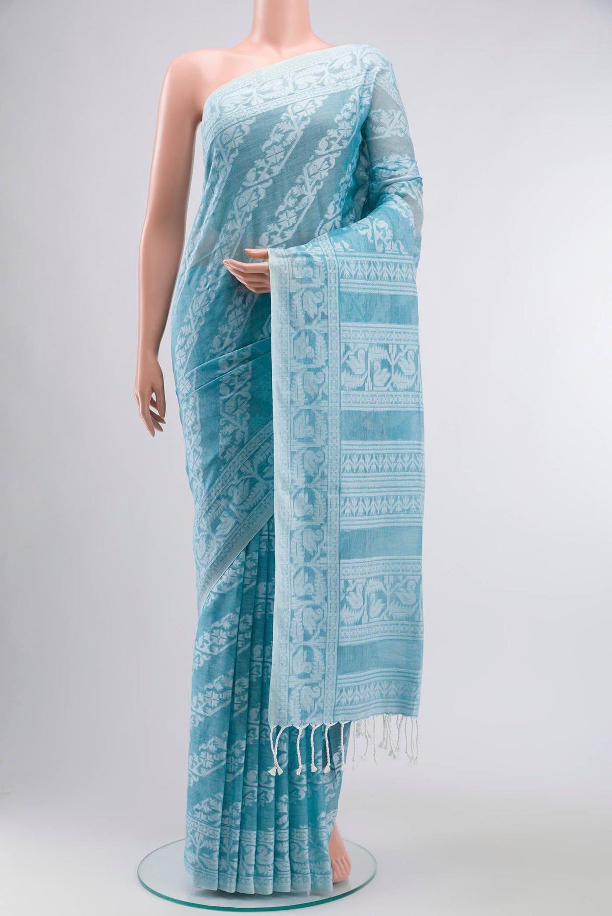 Light Blue Bengal Cotton Saree with Jamdani on the body and Thread Border displayed on a mannequin