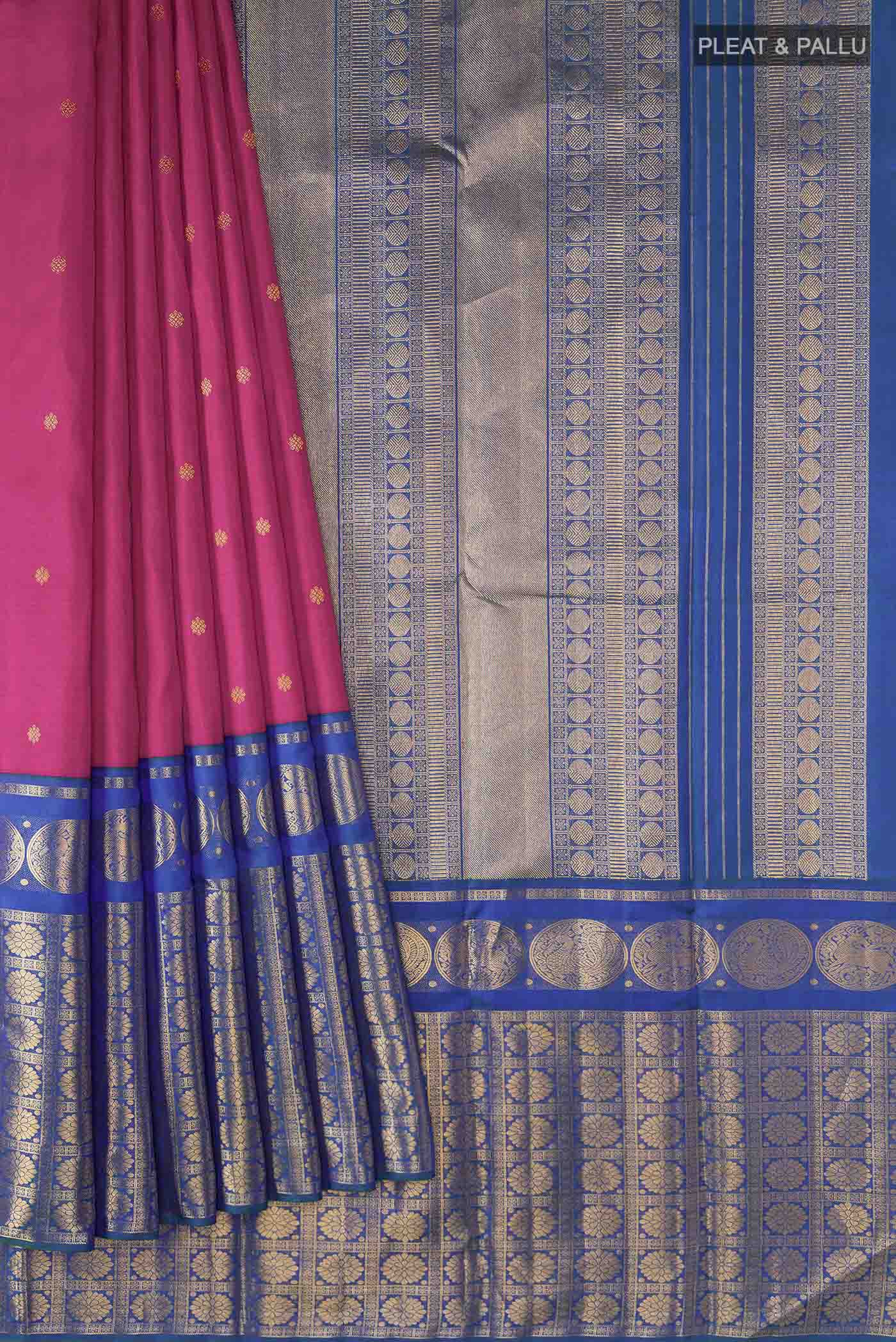 pleats pallu