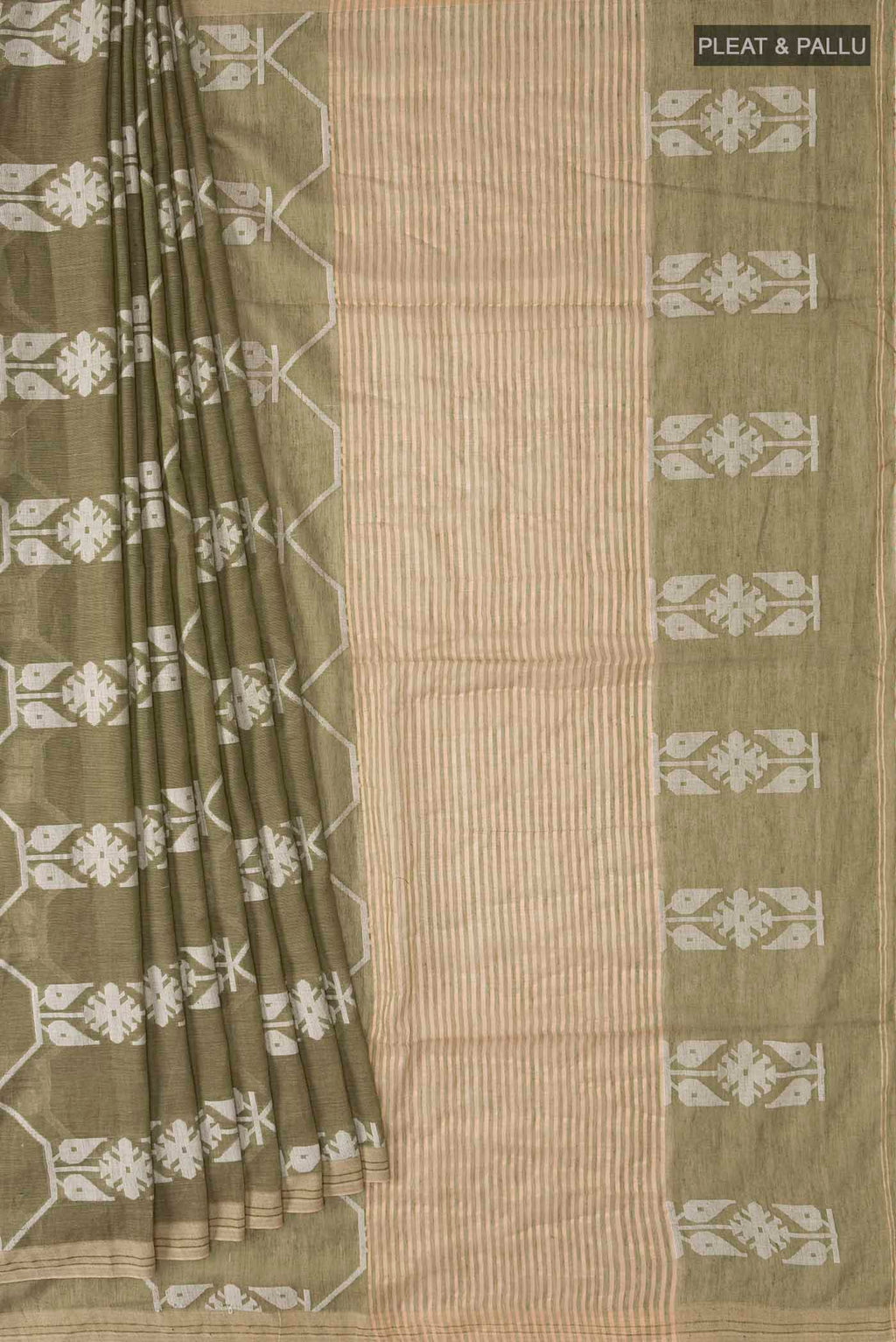 pleats pallu
