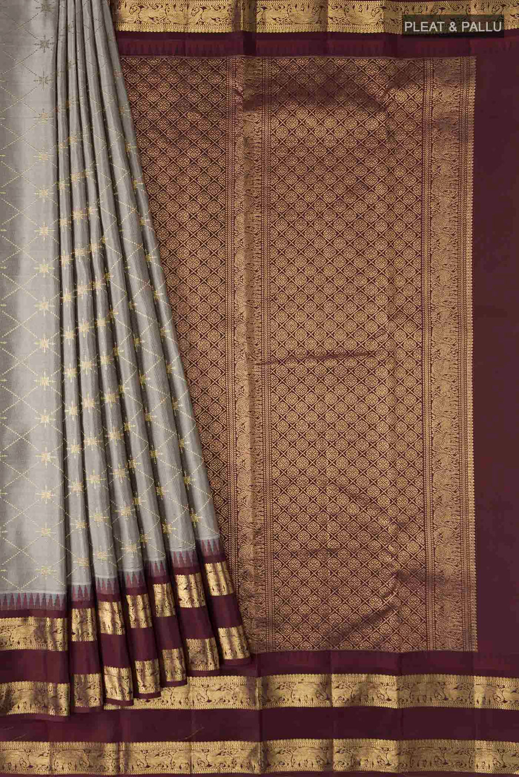 pleats pallu