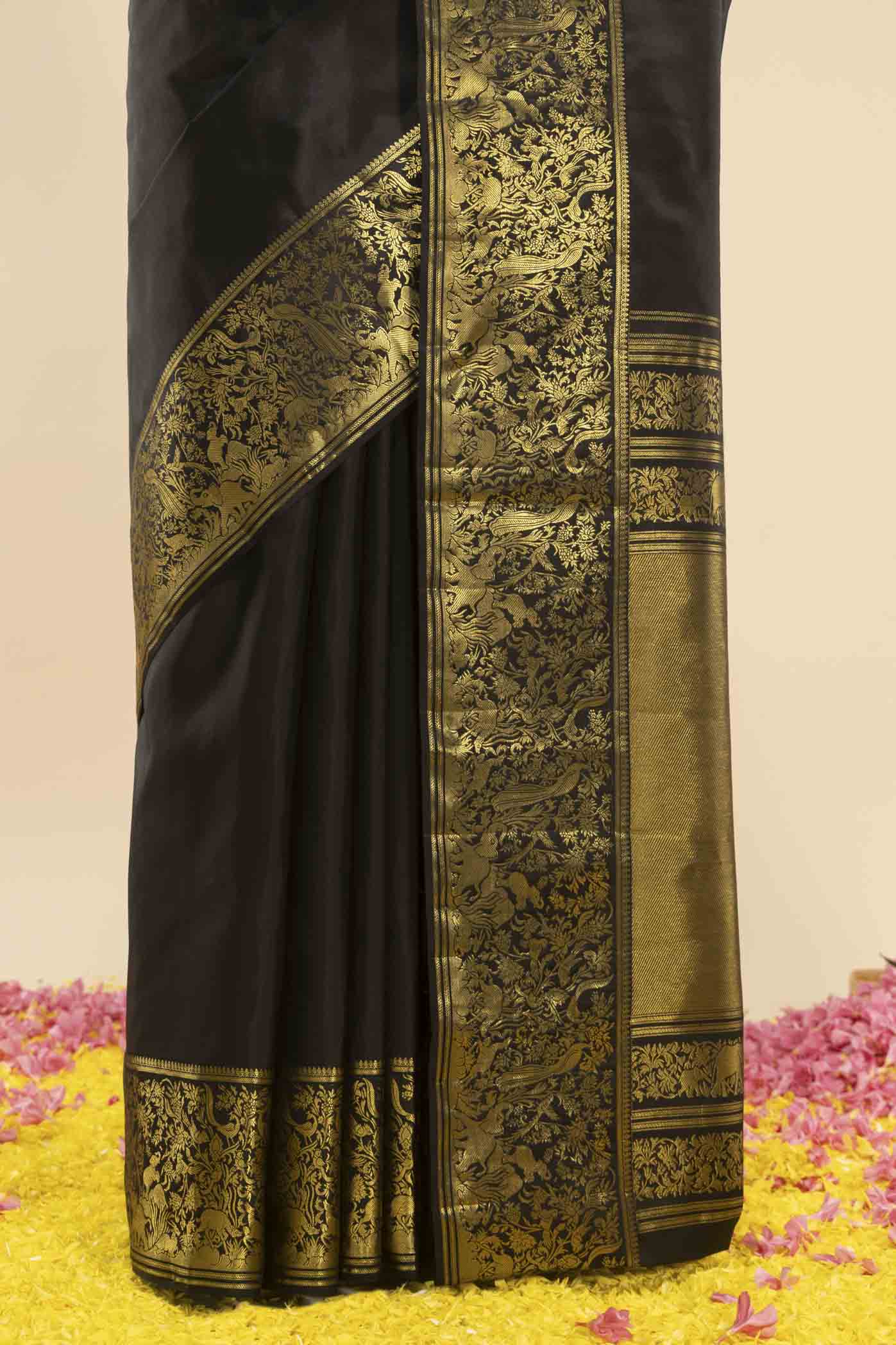 pleats pallu