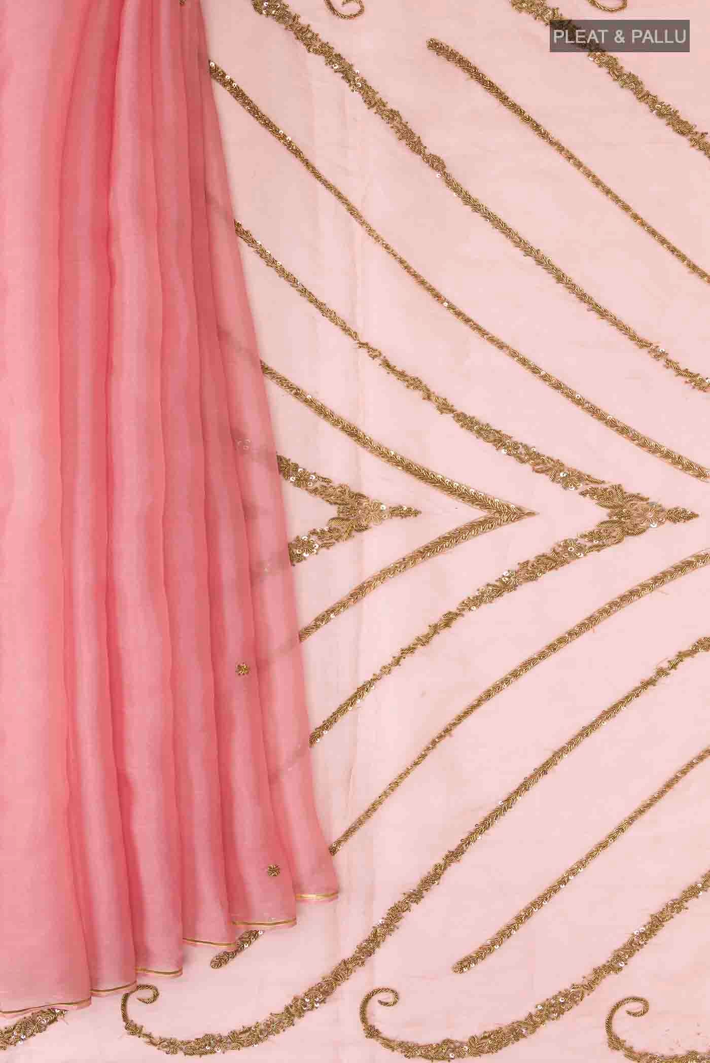 pleats pallu