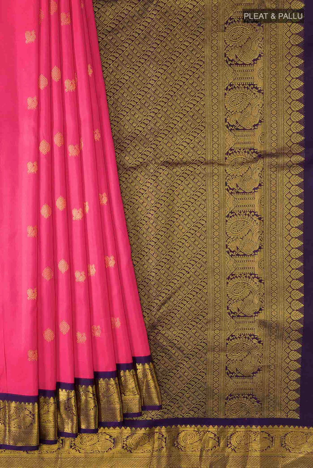 pleats pallu