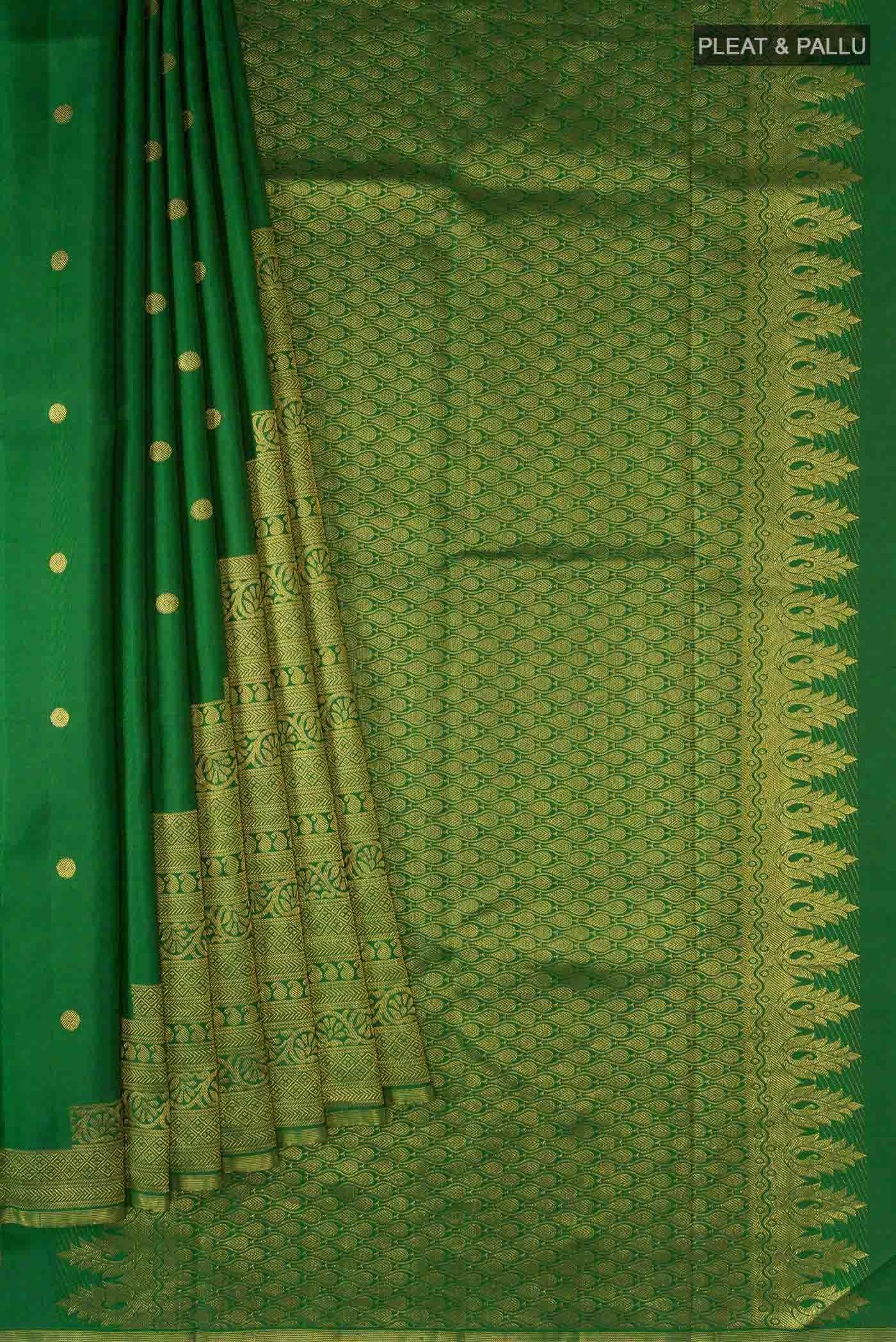 pleats pallu