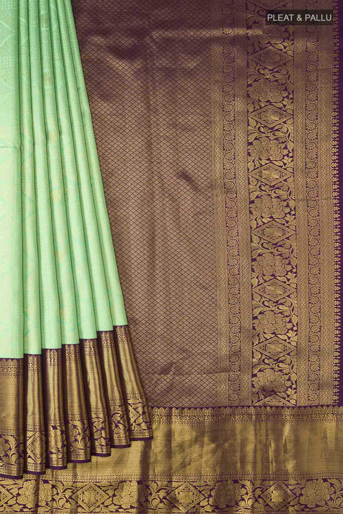 pleats pallu