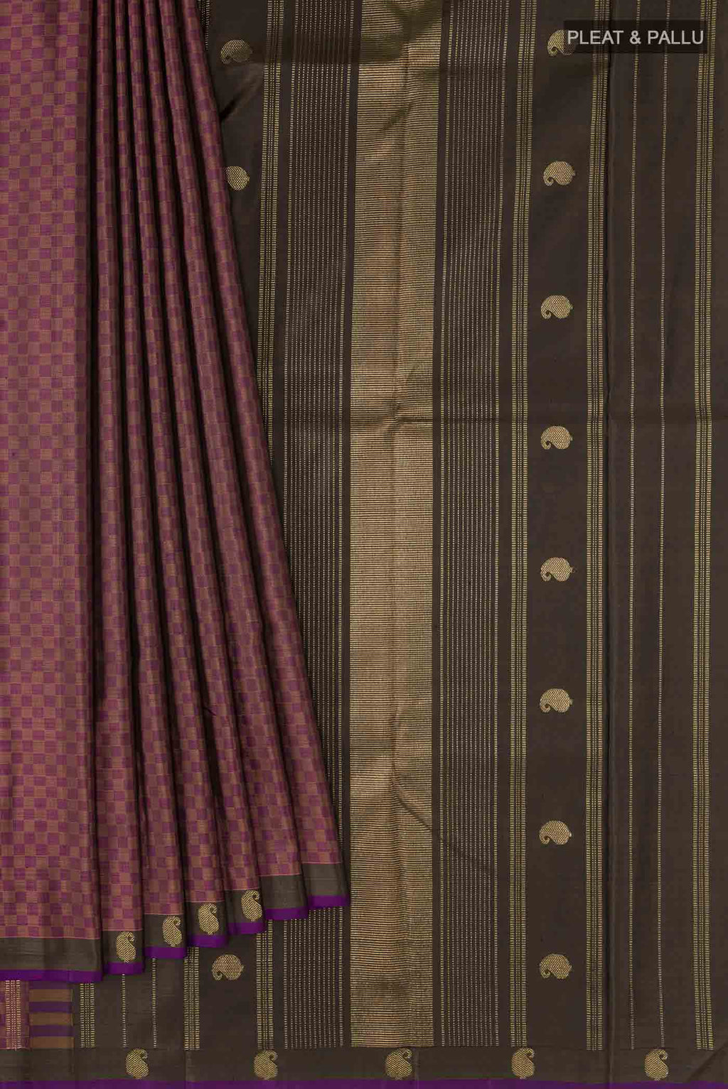 pleats pallu