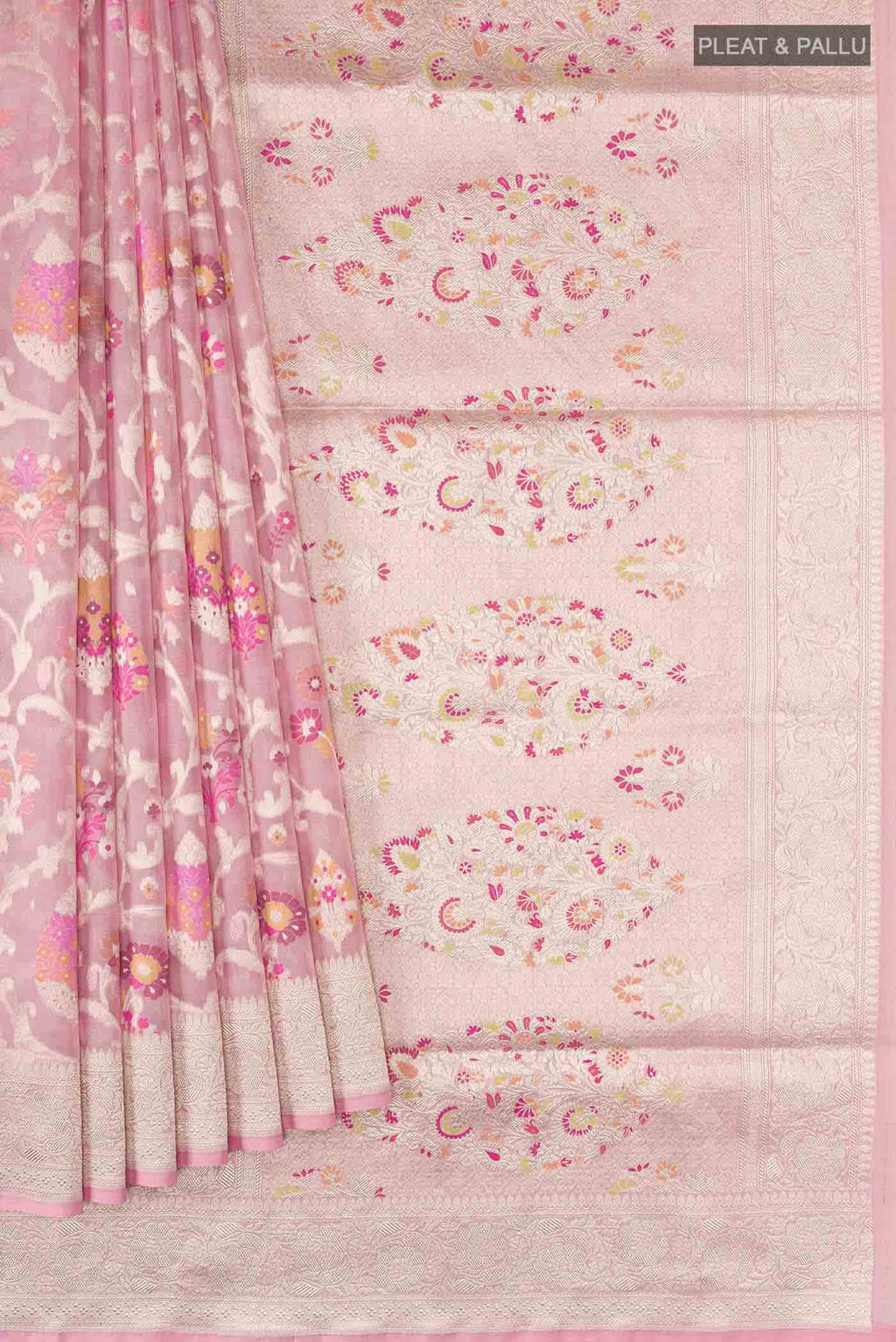 pleats pallu
