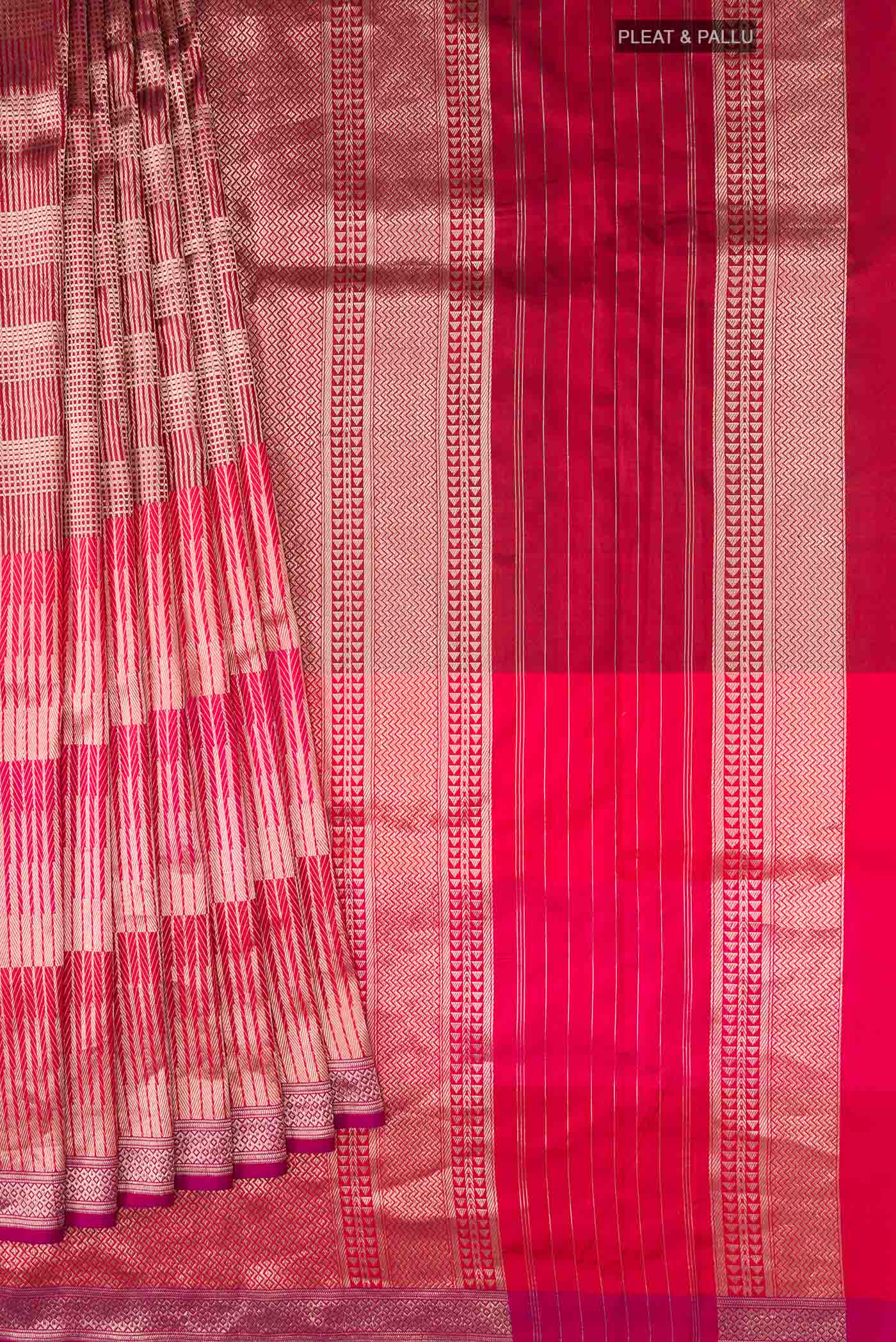 pleats pallu