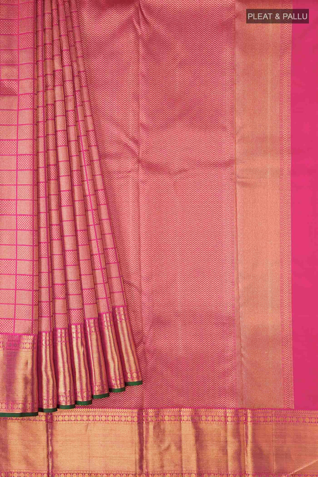 pleats pallu