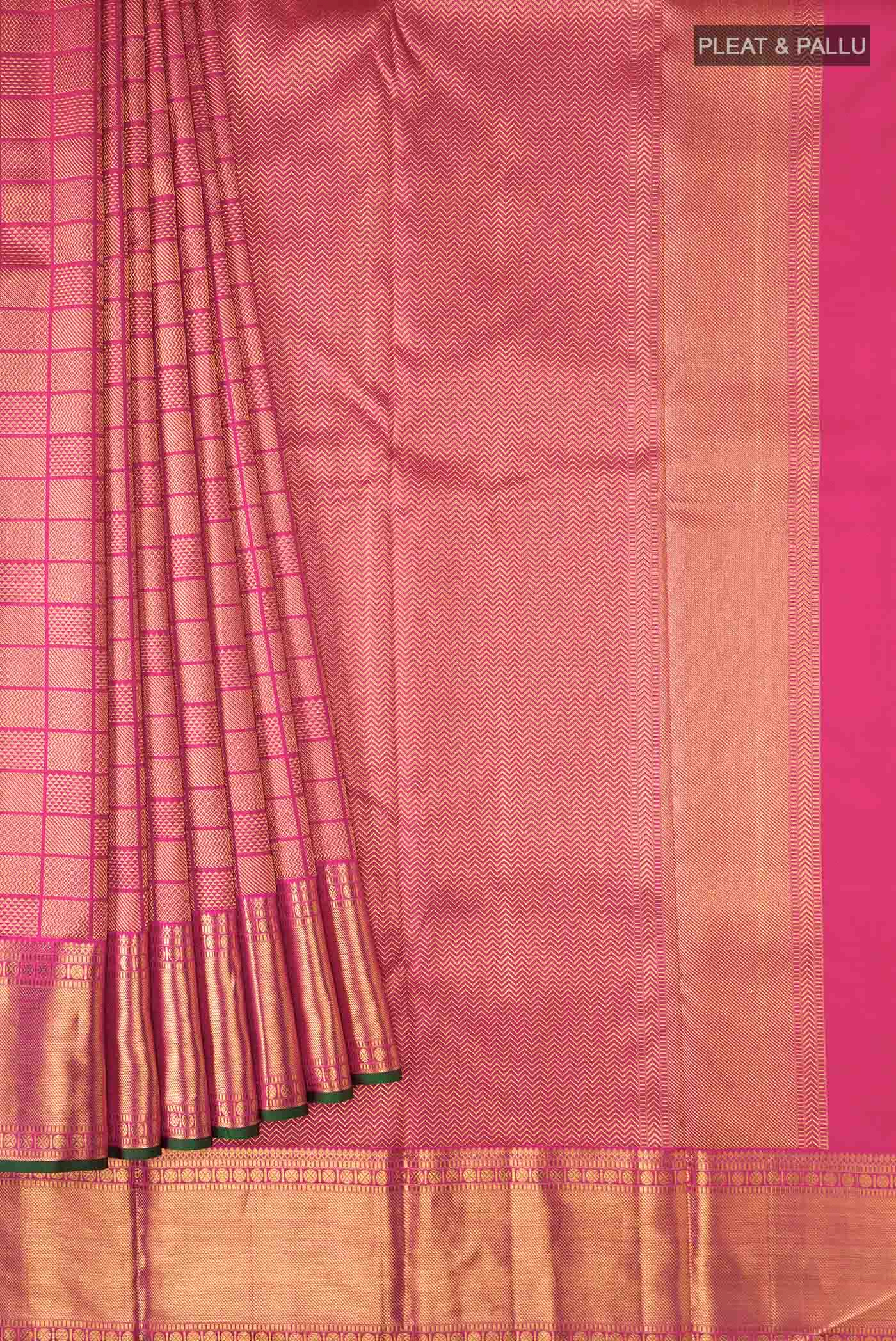 pleats pallu