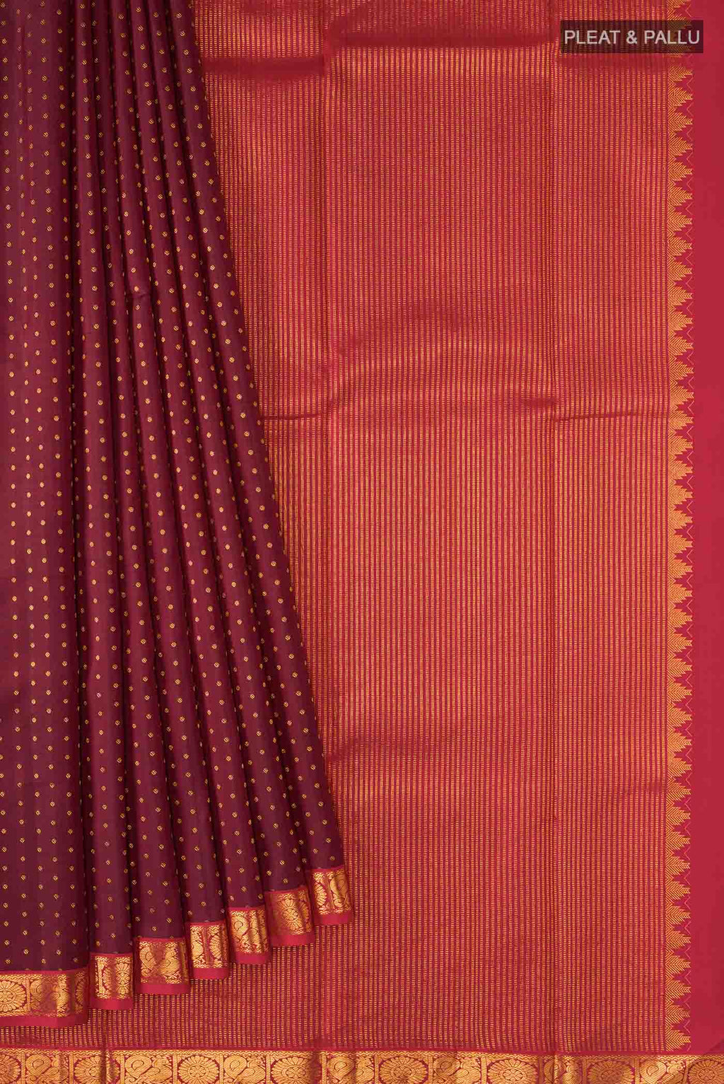 pleats pallu