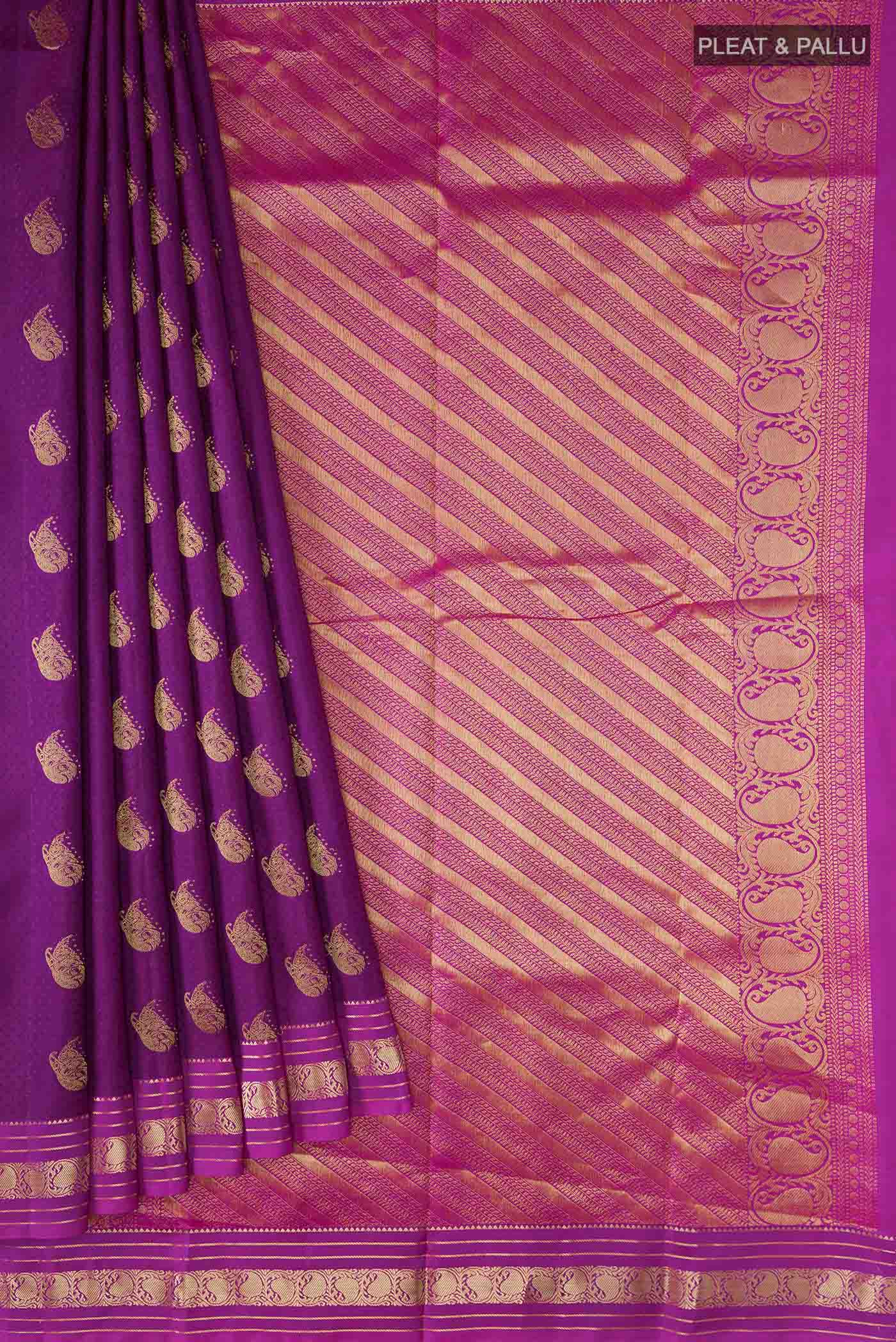 pleats pallu