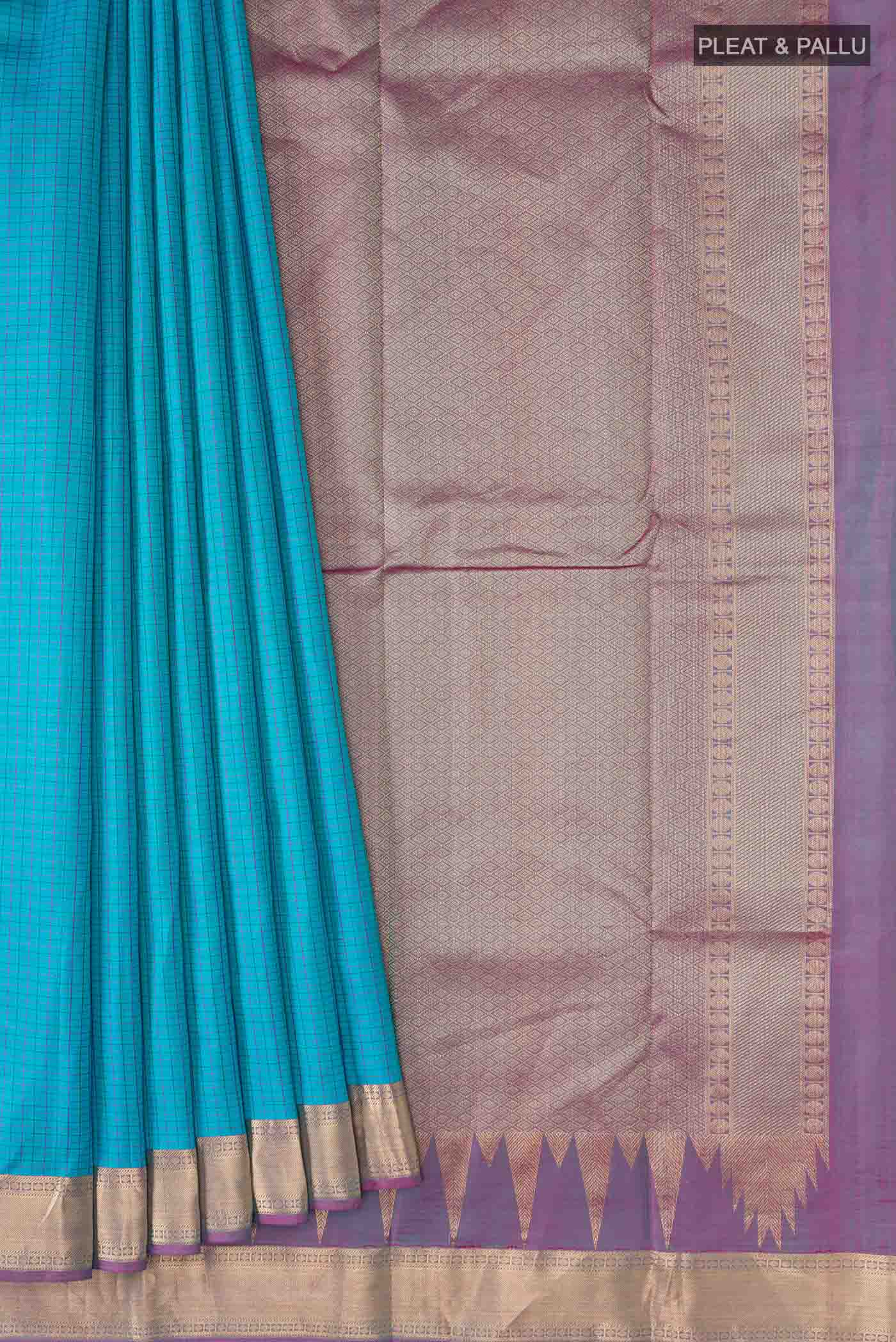 pleats pallu