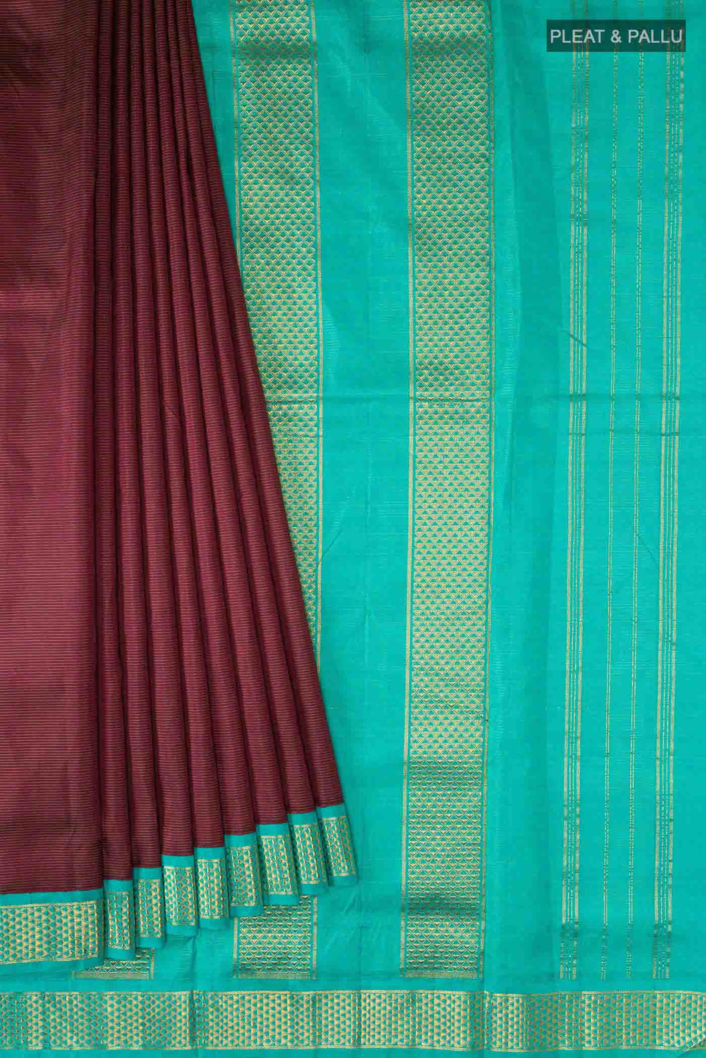 pleats pallu