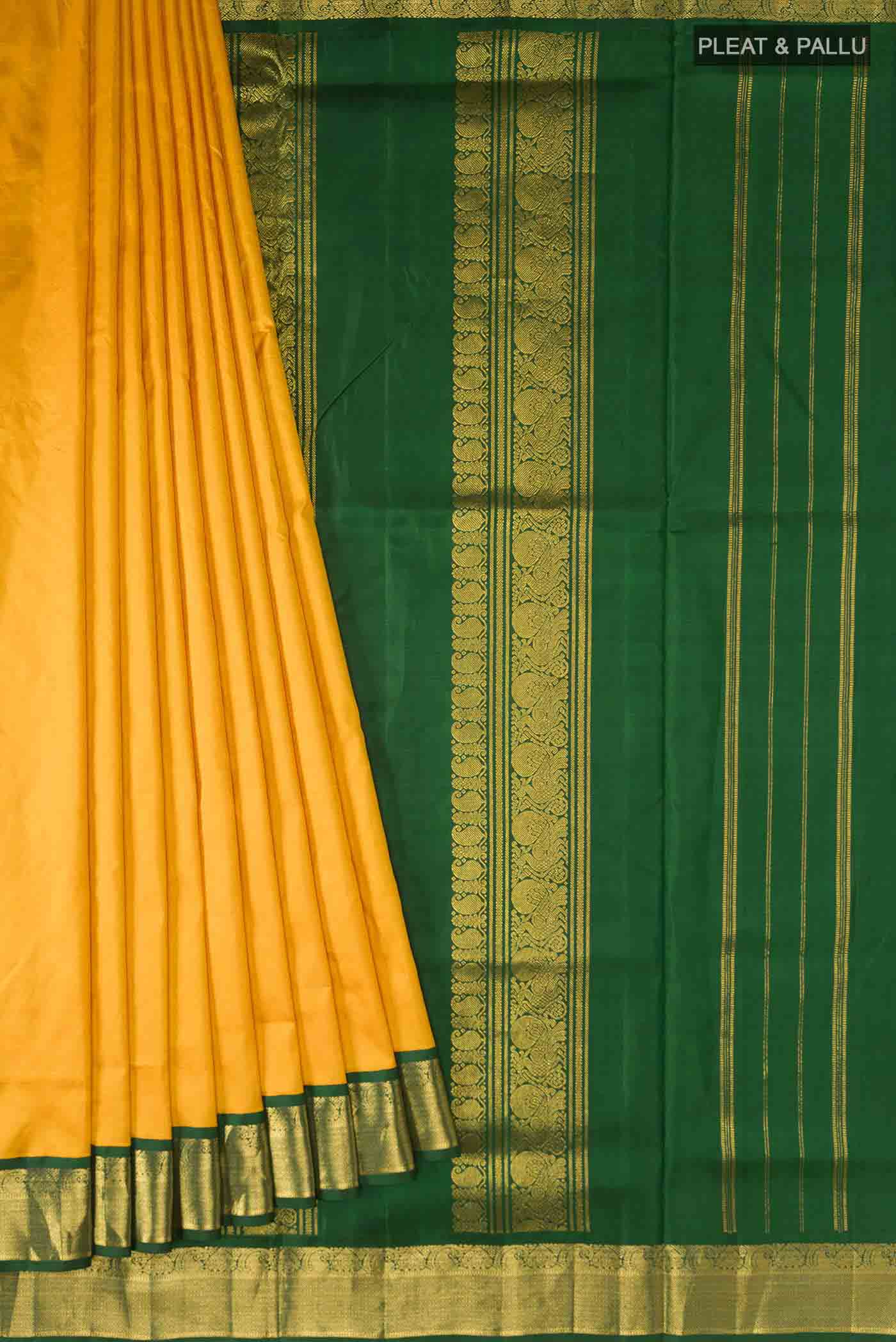 pleats pallu