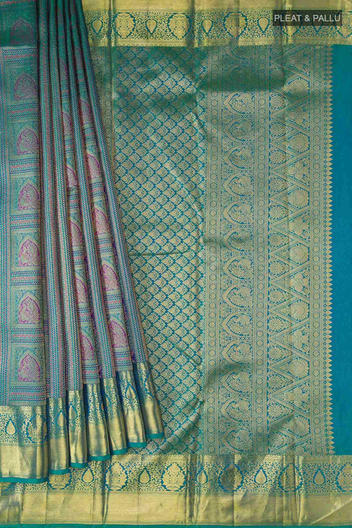 pleats pallu