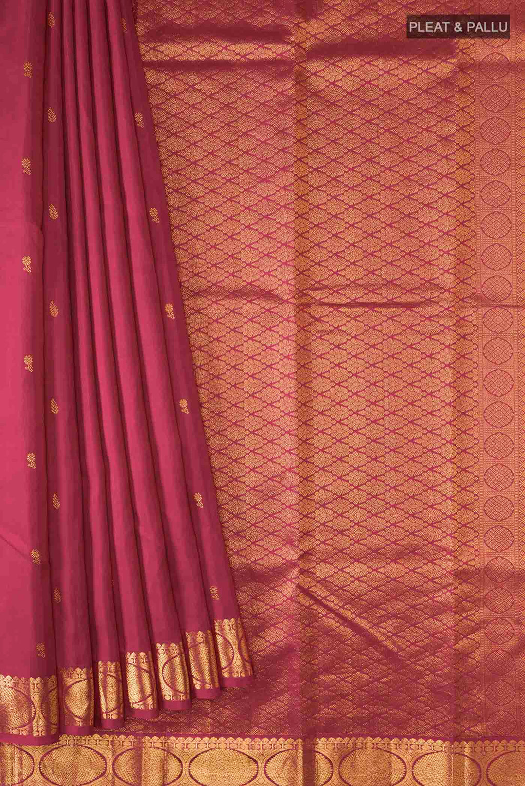 pleats pallu