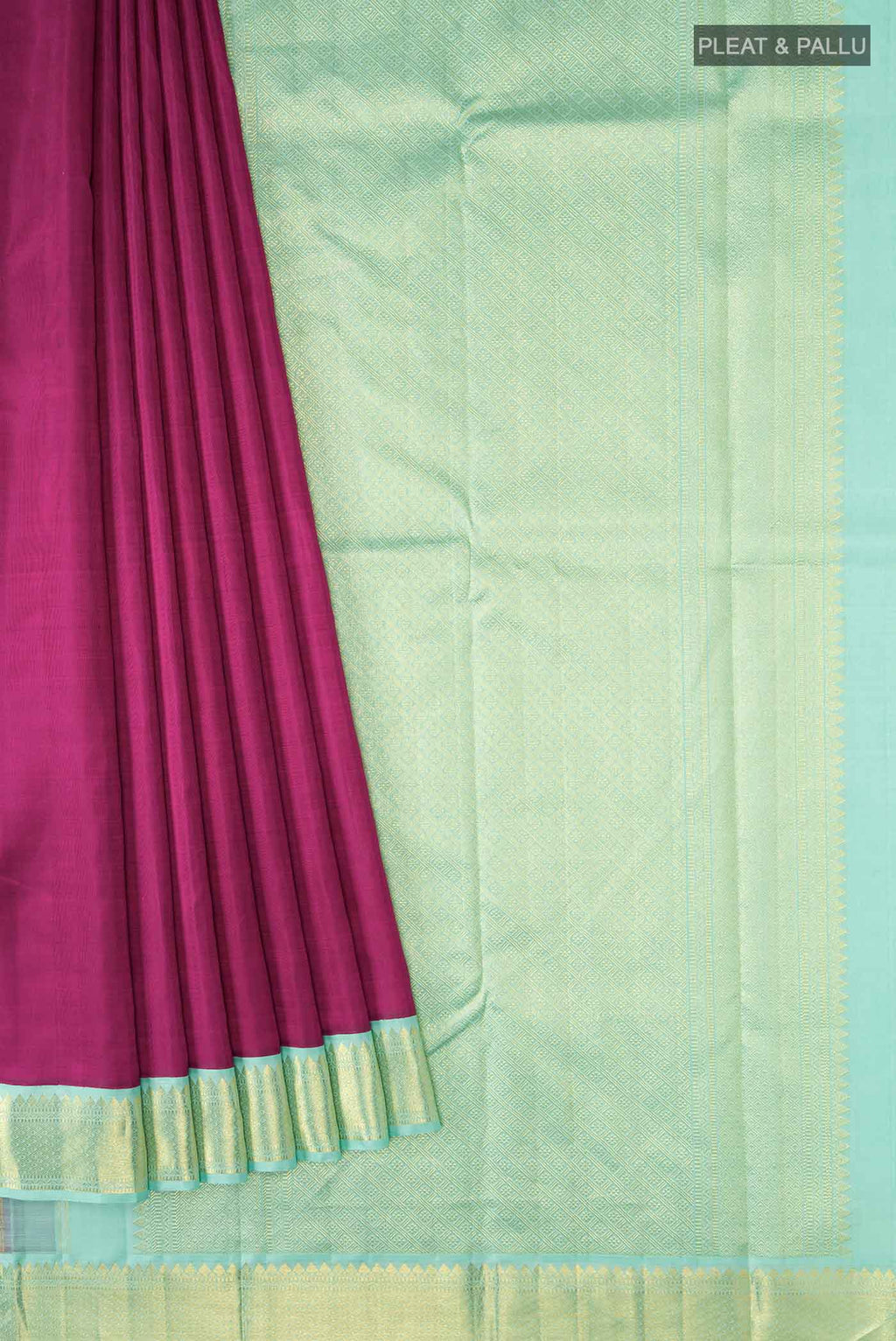 pleats pallu