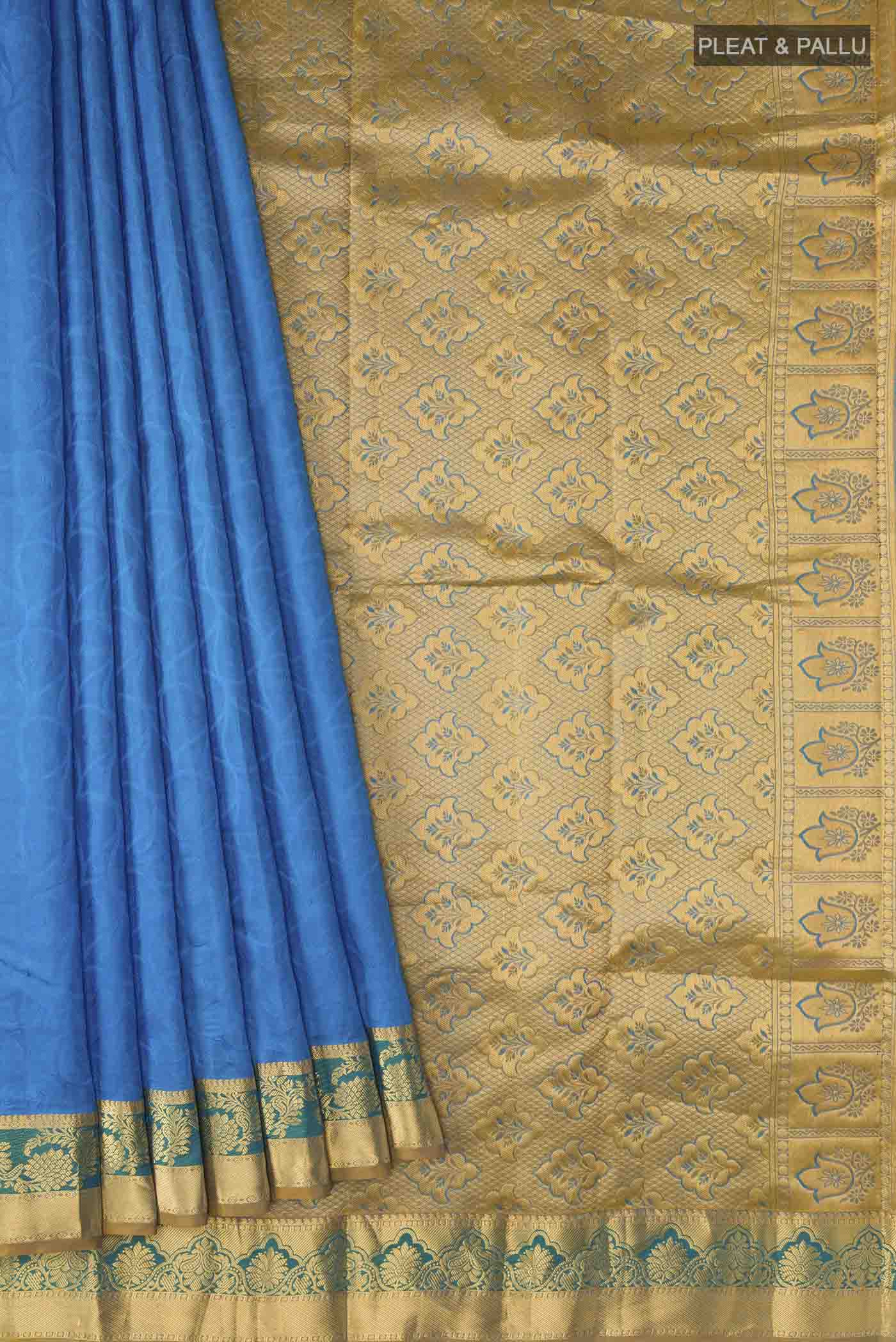 pleats pallu