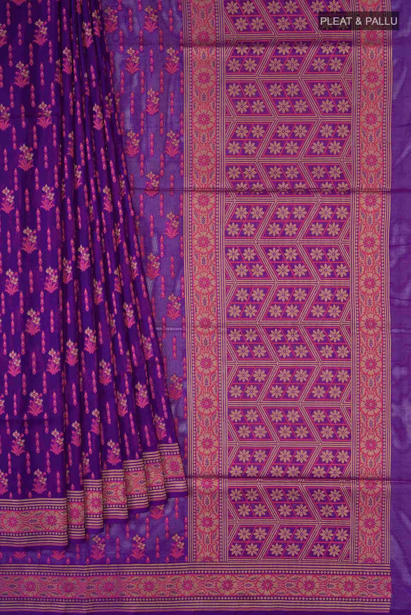 pleats pallu