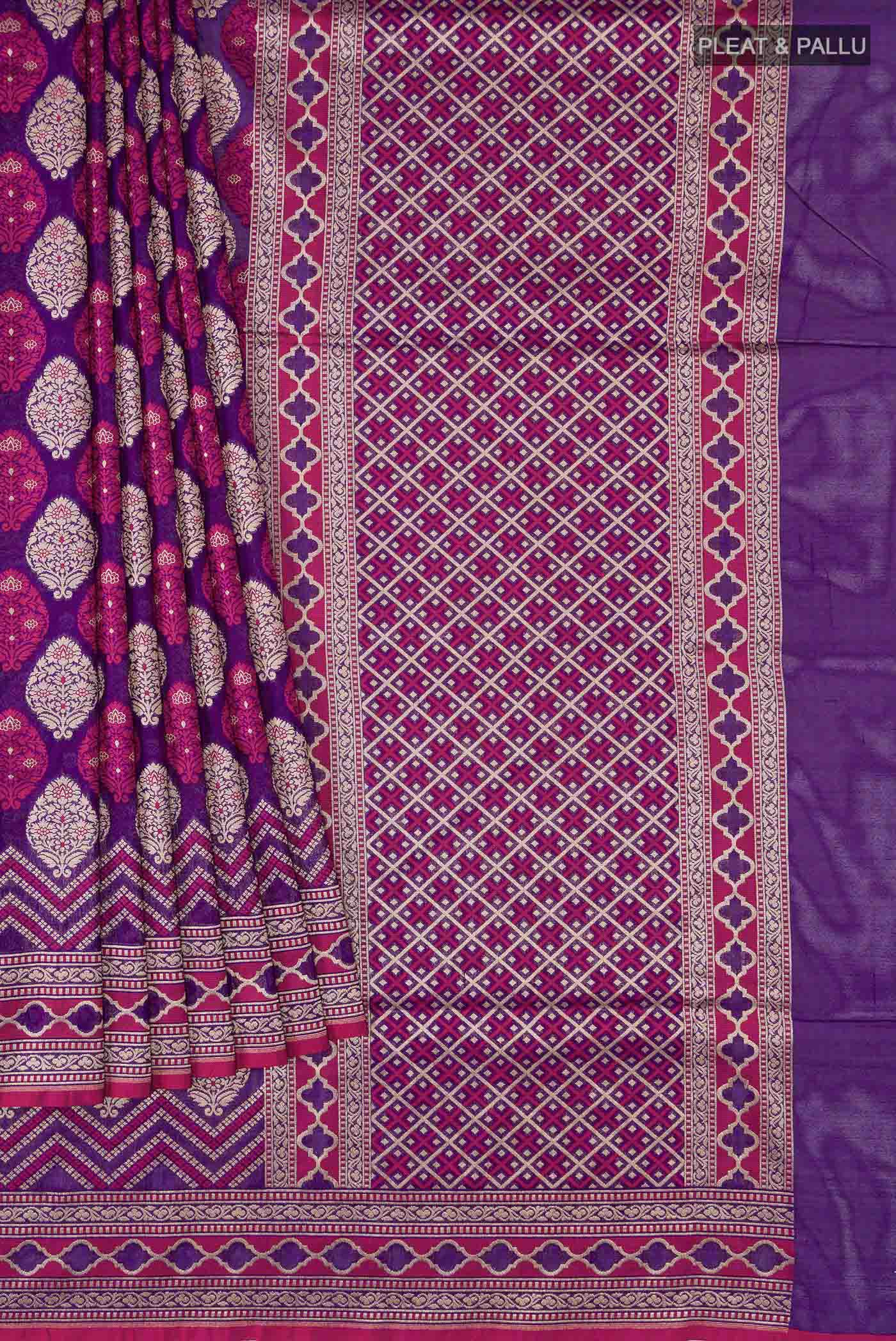 pleats pallu