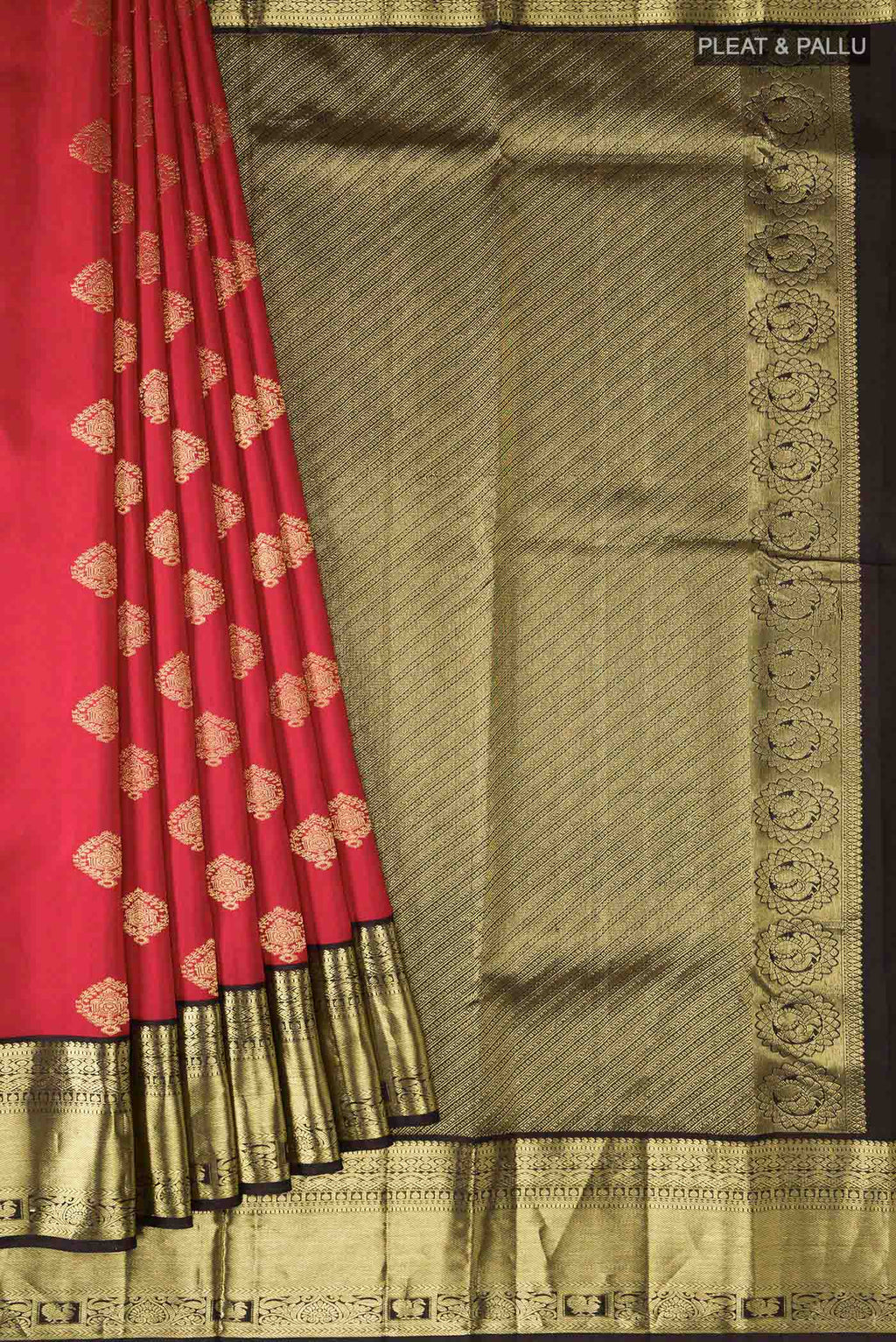pleats pallu