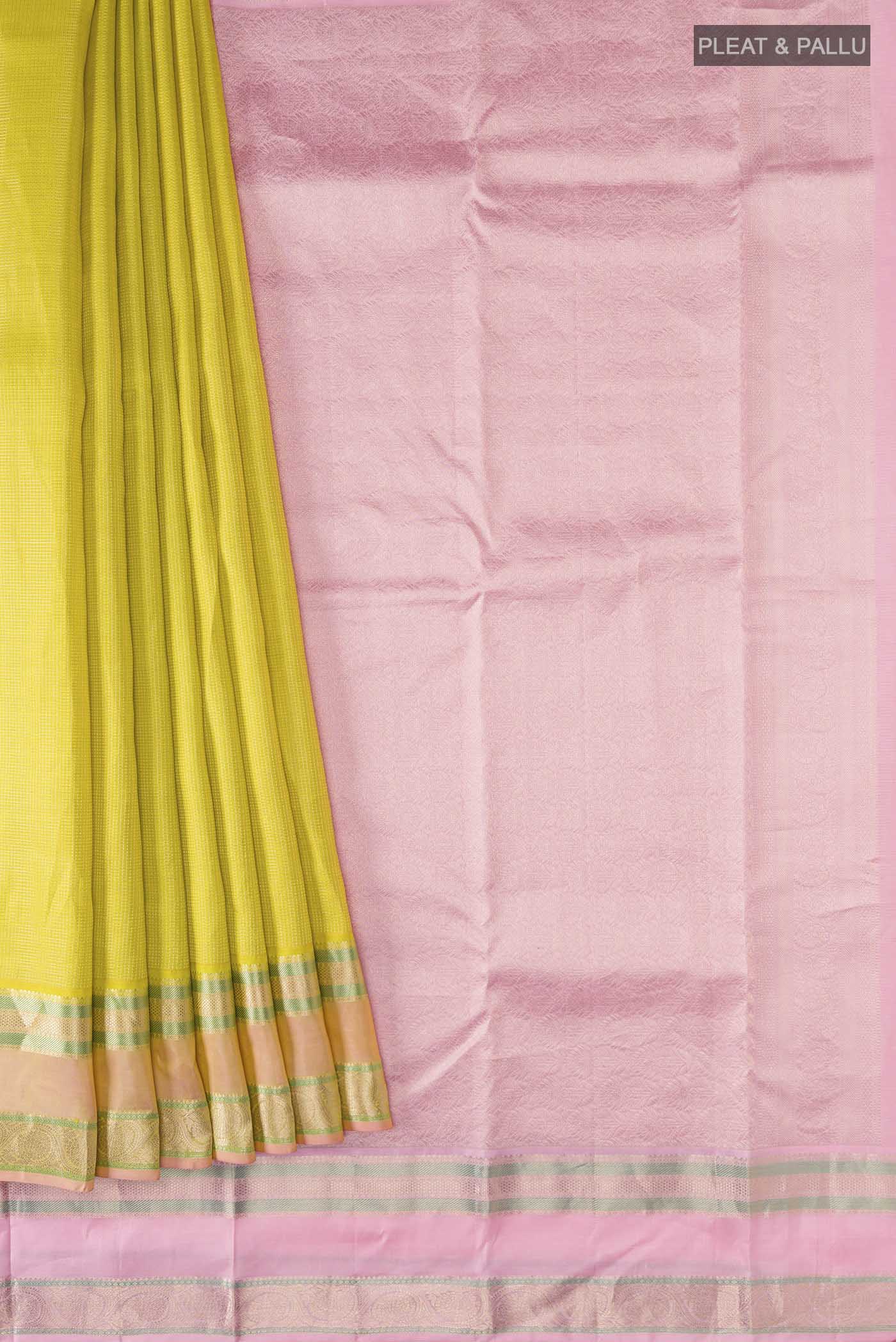 pleats pallu