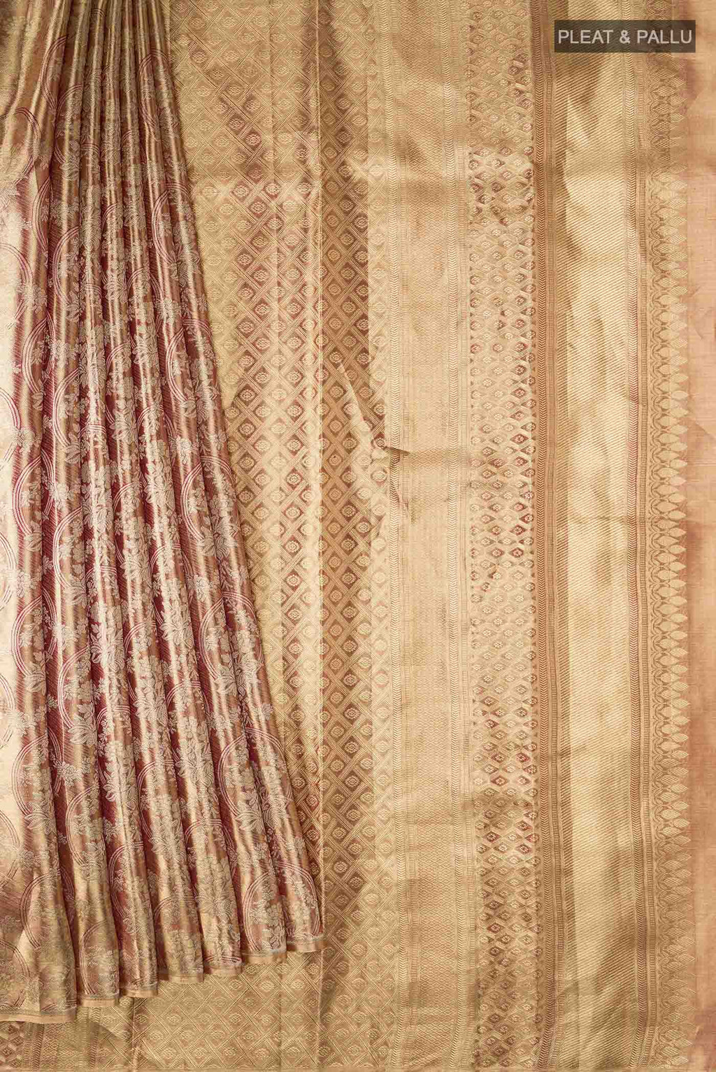 pleats pallu