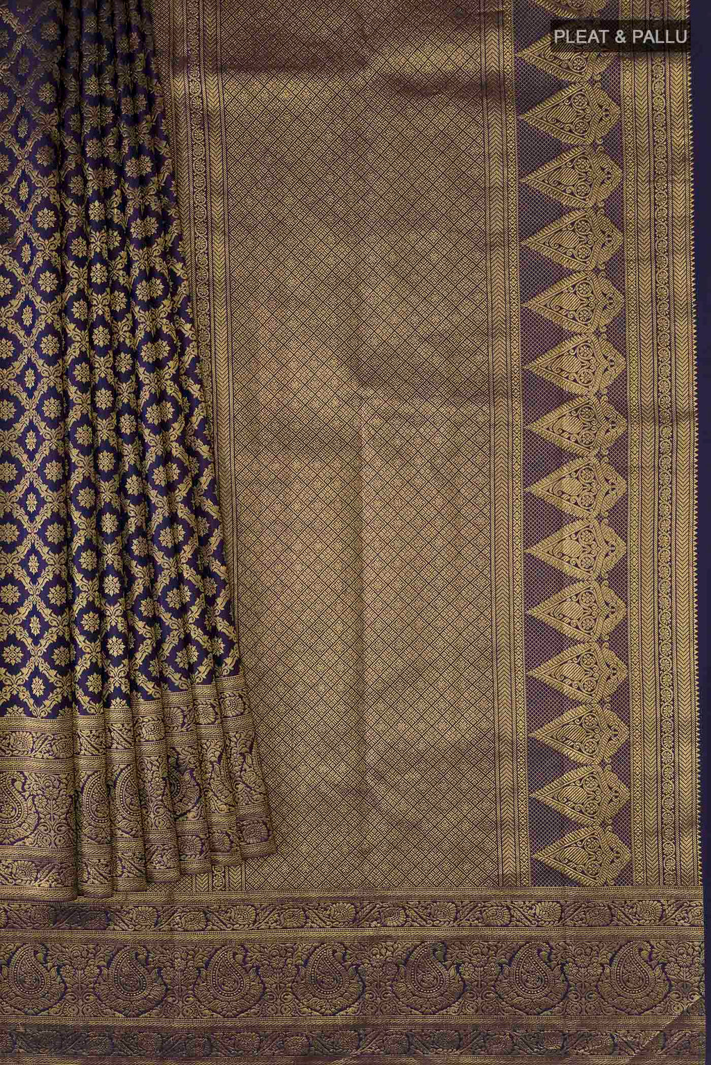 pleats pallu