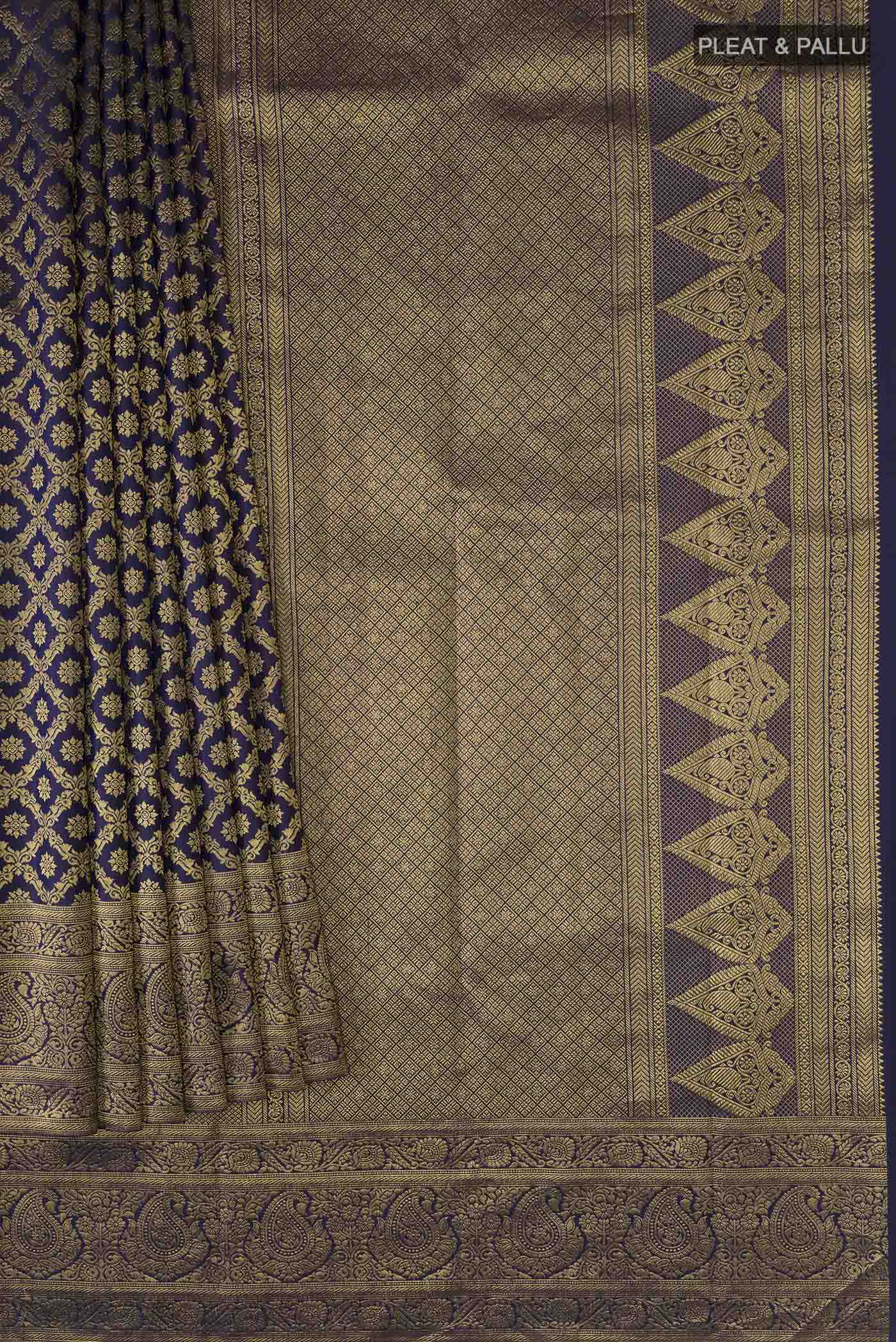 pleats pallu