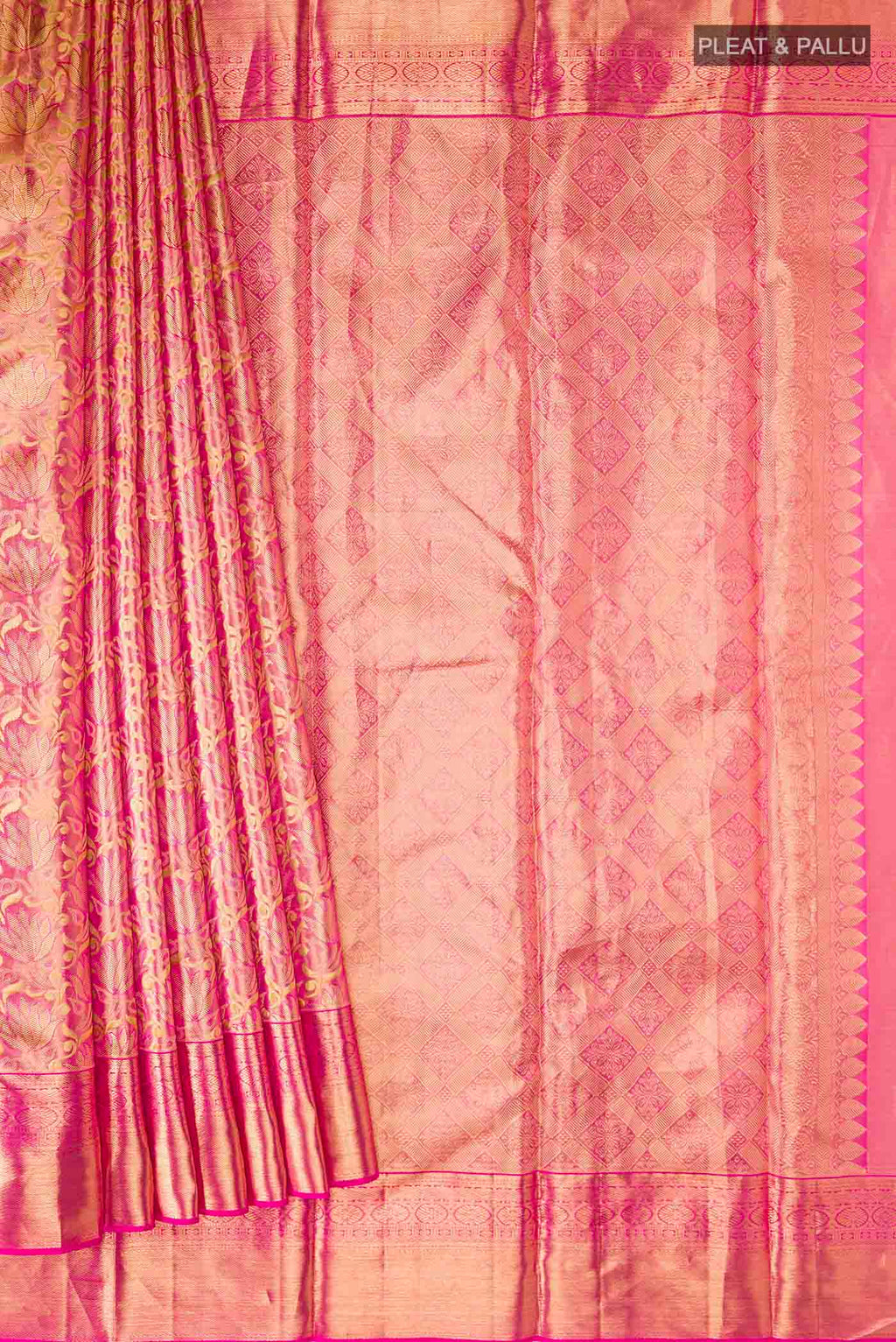 pleats pallu