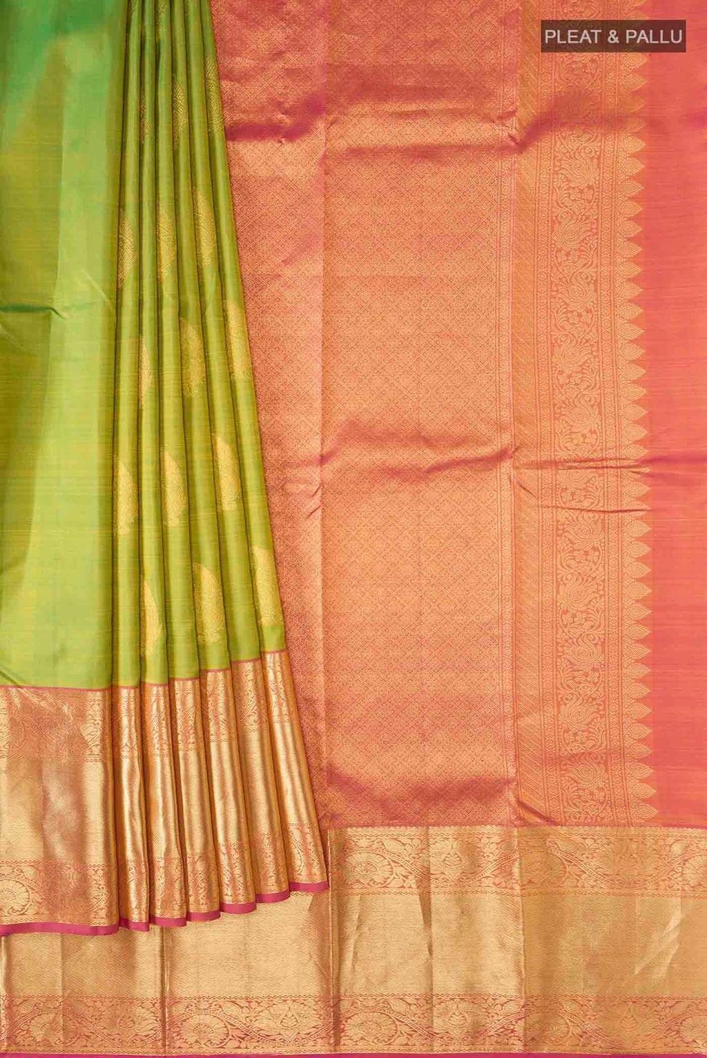 pleats pallu