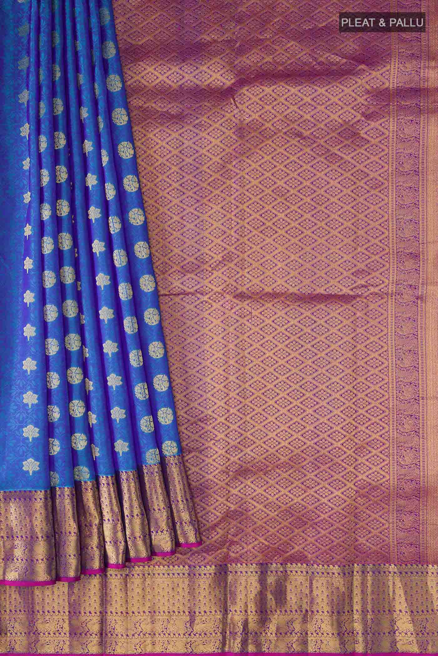 pleats pallu