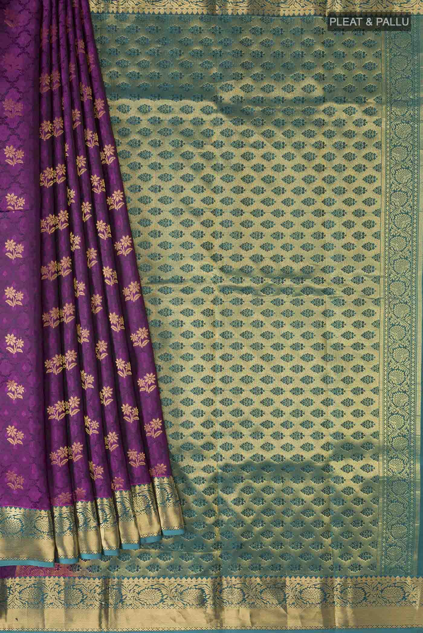 pleats pallu