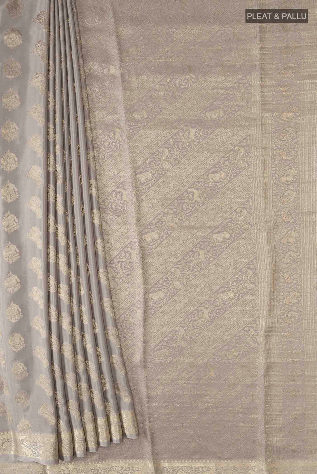 pleats pallu