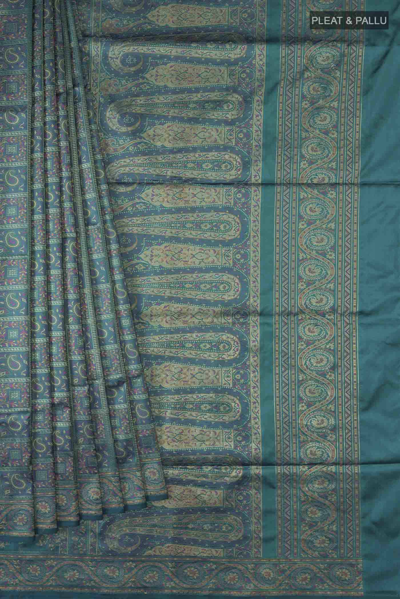 pleats pallu