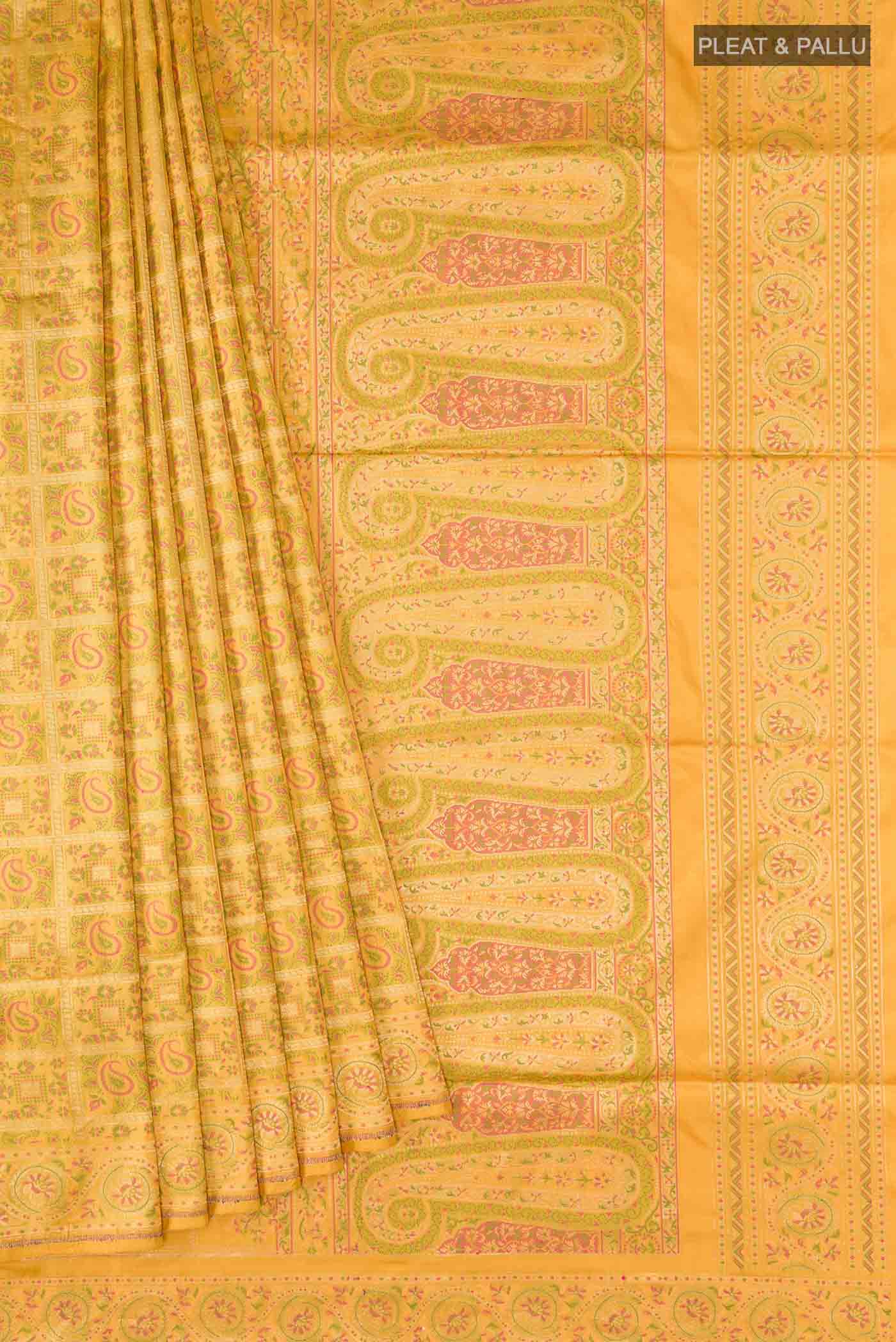 pleats pallu