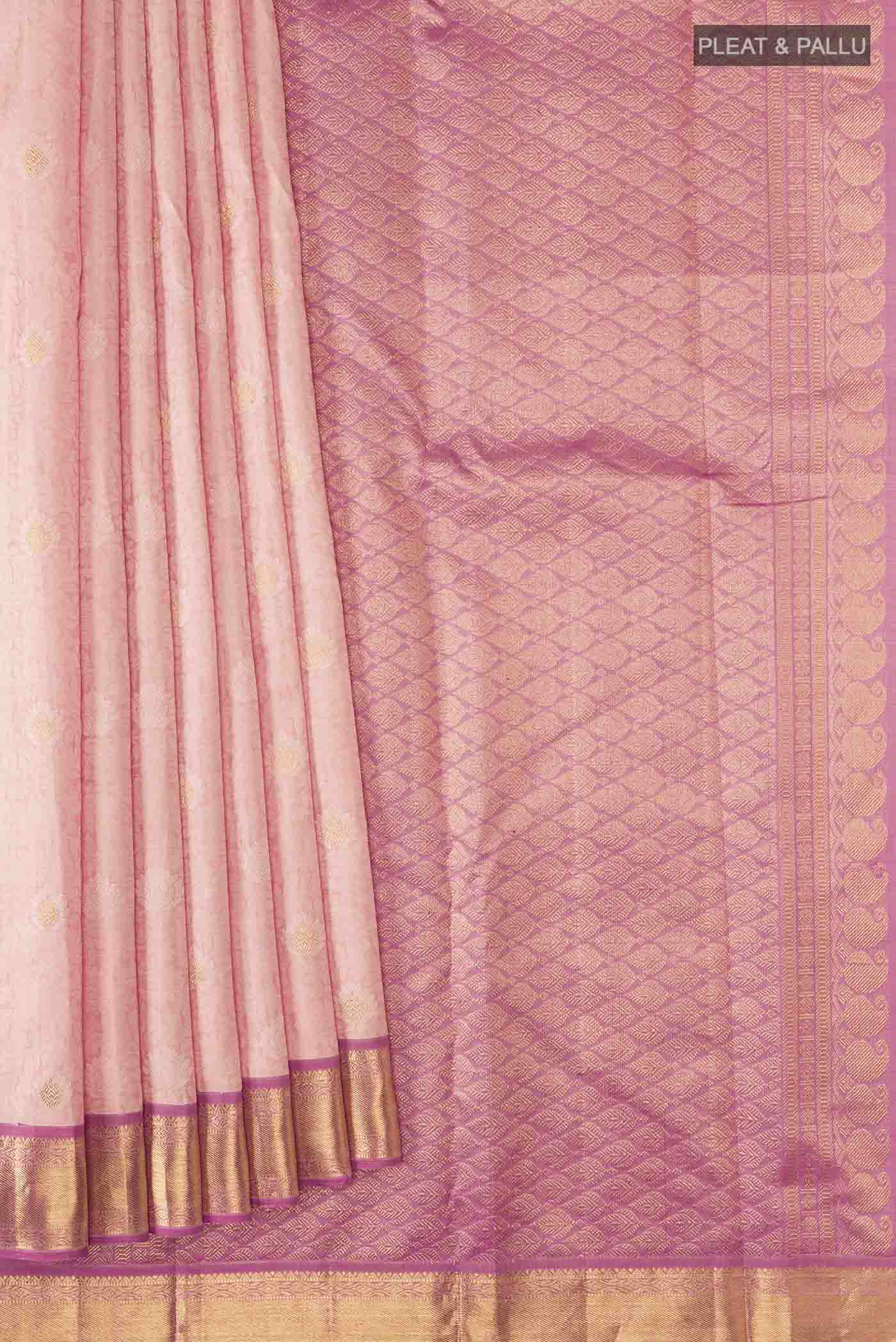 pleats pallu