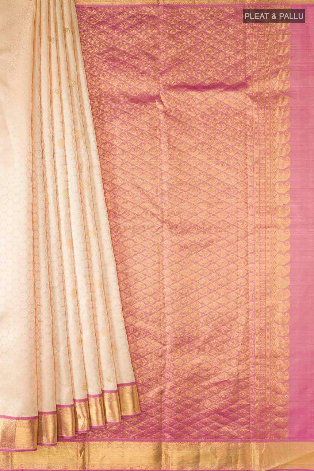 pleats pallu