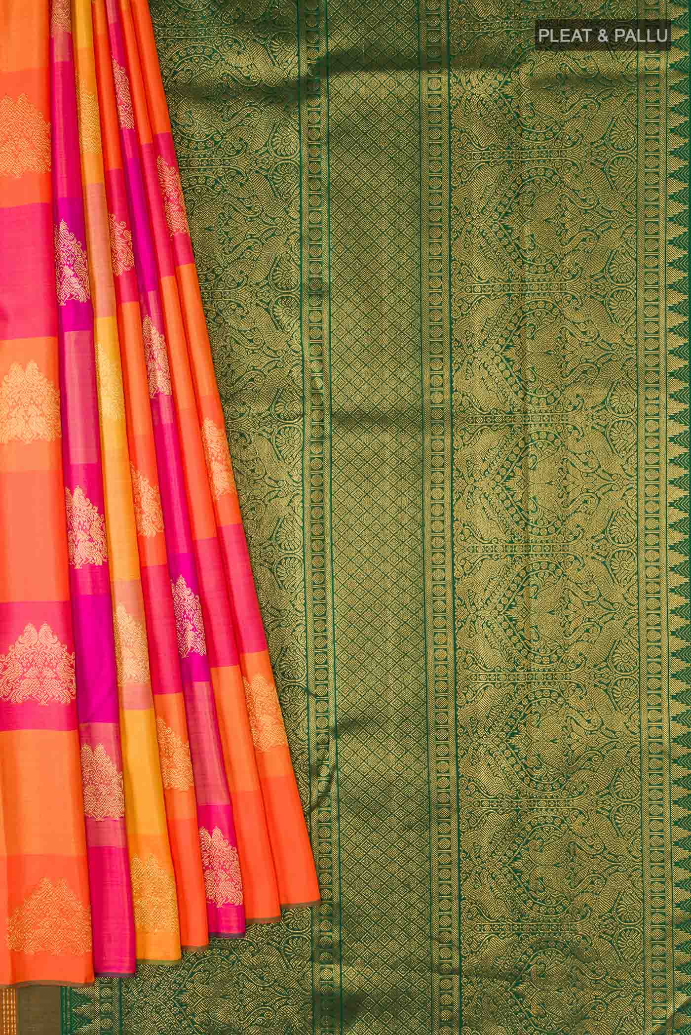 pleats pallu