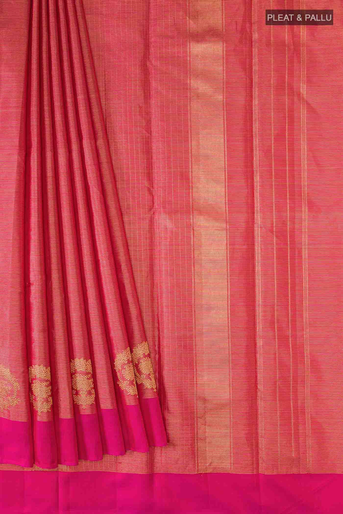 pleats pallu