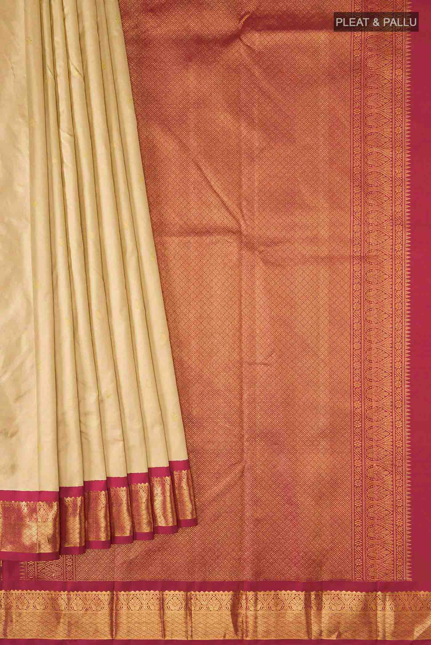 pleats pallu