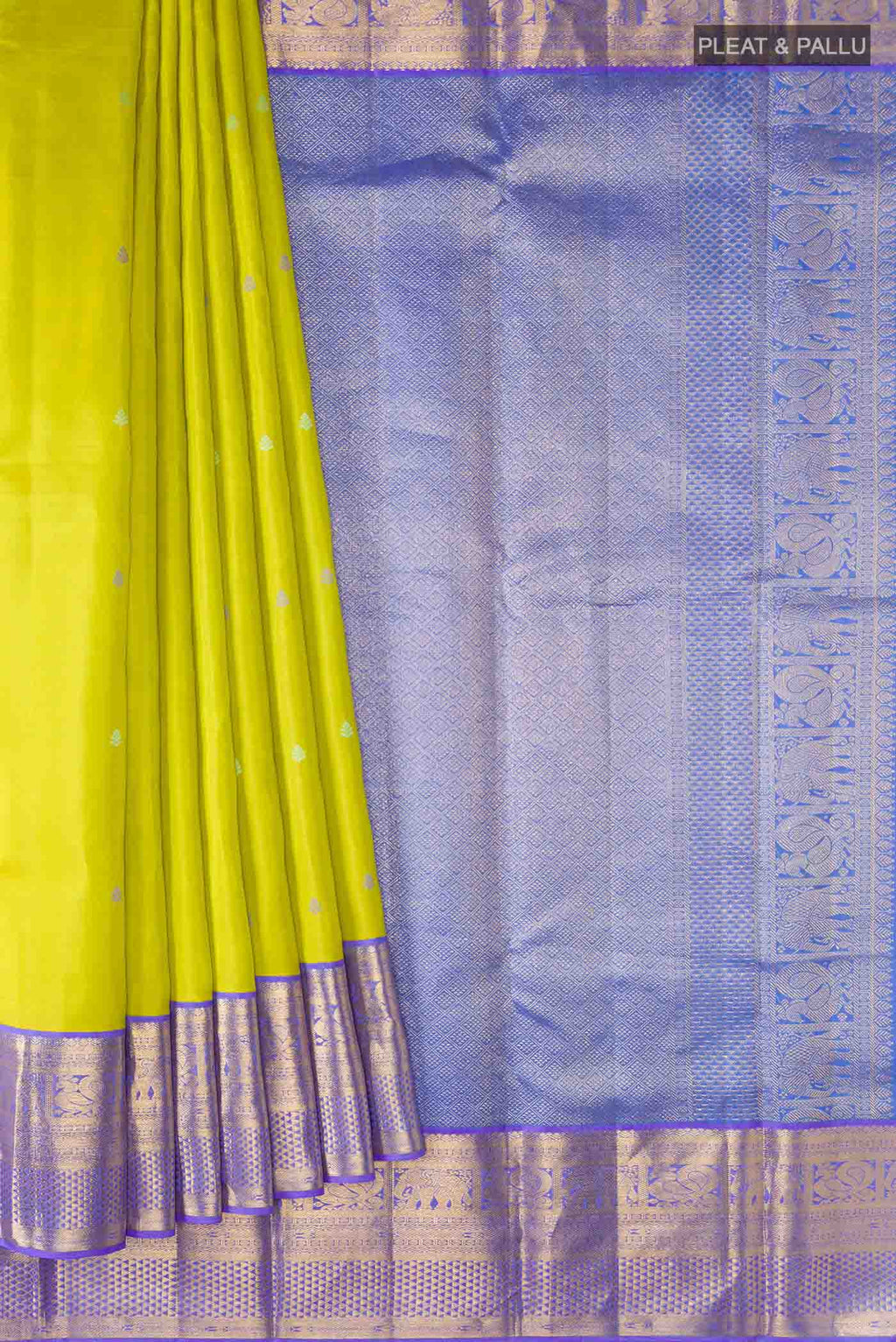 pleats pallu