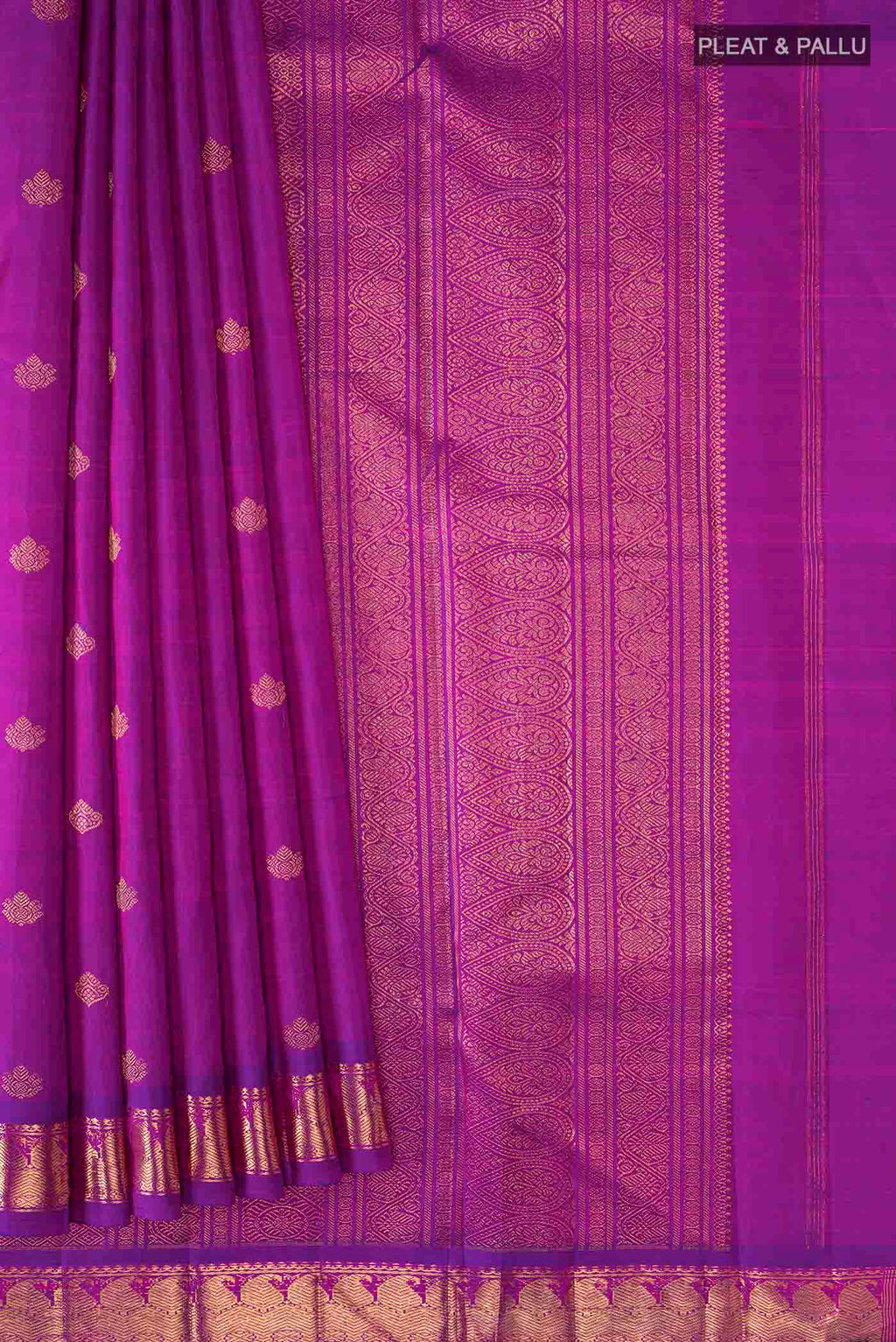 pleats pallu