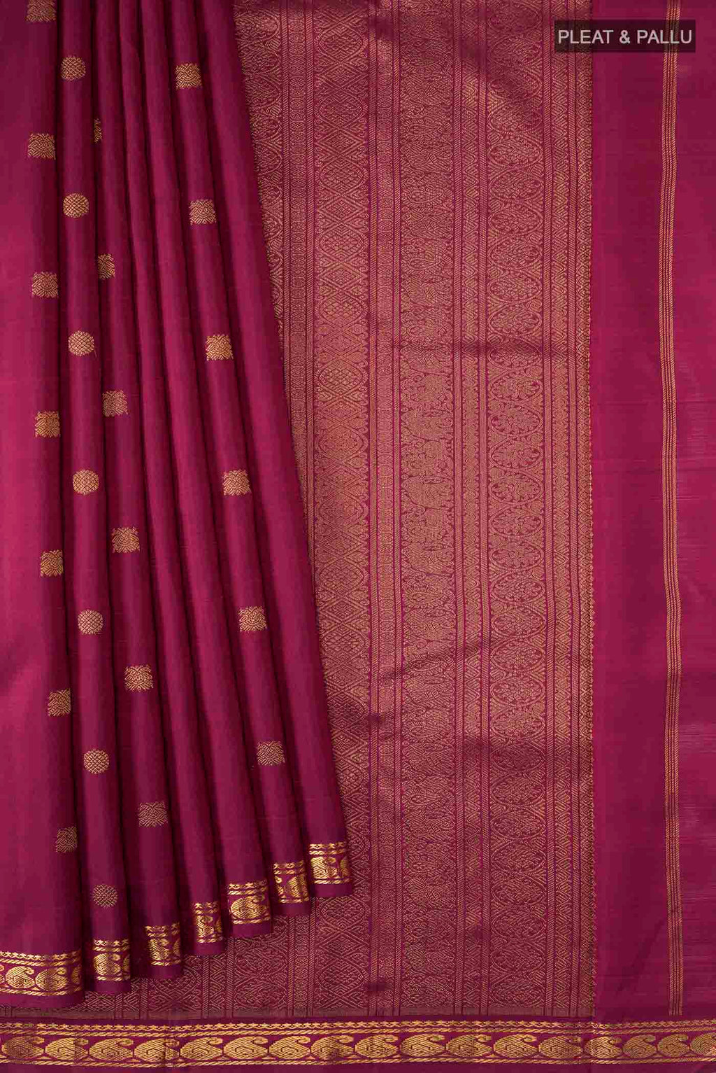 pleats pallu