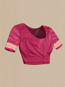 blouse closeup