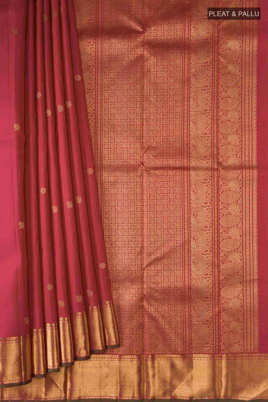 pleats pallu