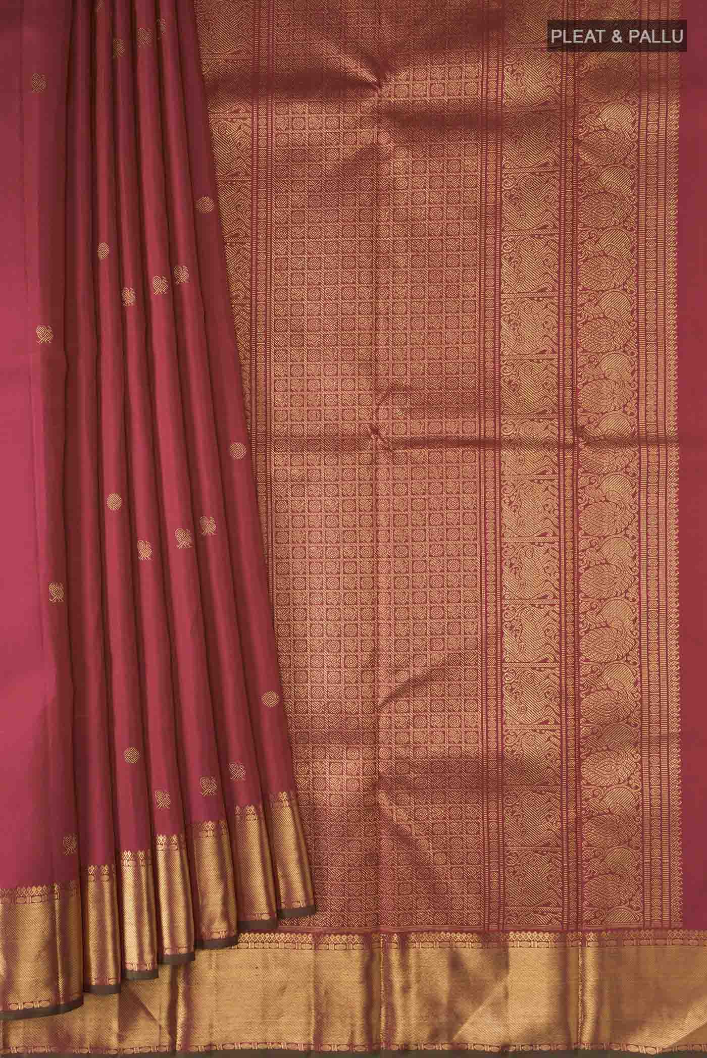 pleats pallu