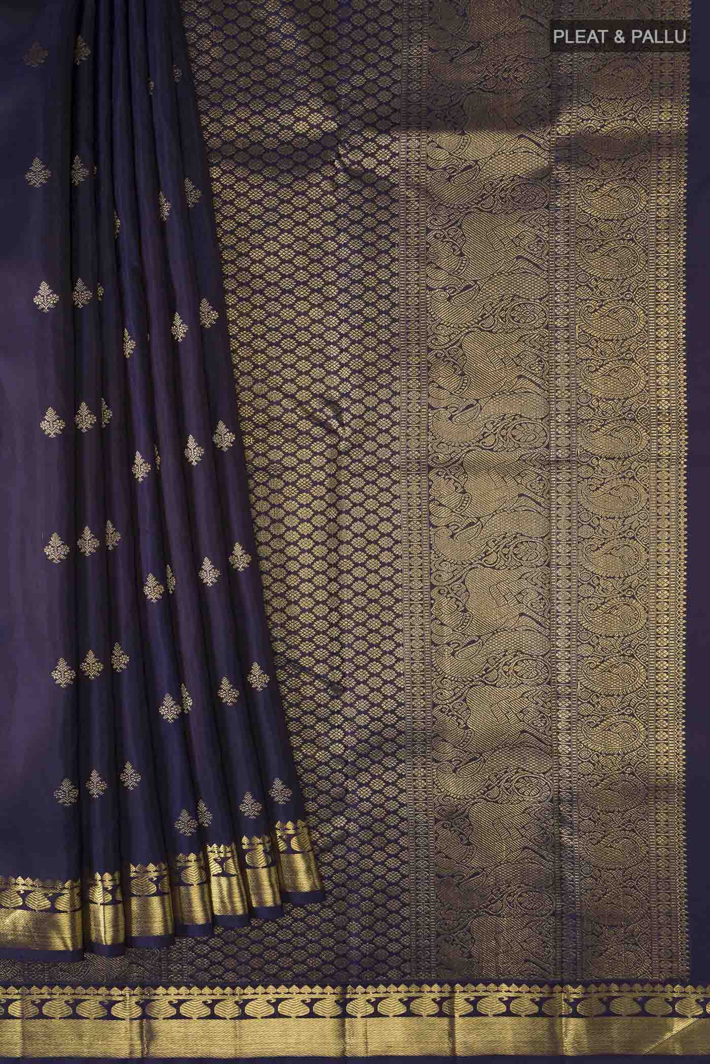 pleats pallu
