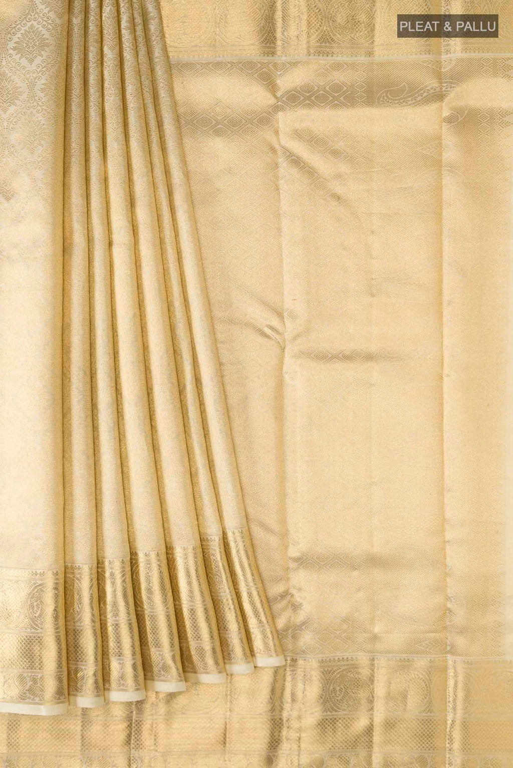 pleats pallu